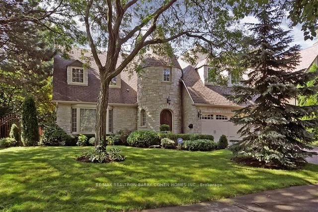 15 Sonata Crescent, Toronto, ON M3B 2C3