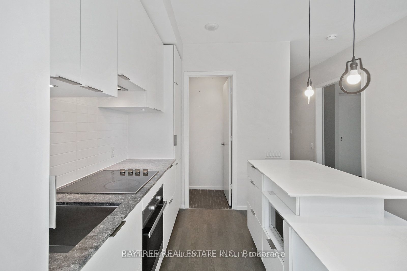 5 St Joseph Street 306, Toronto, ON M4Y 0B6 photo 4