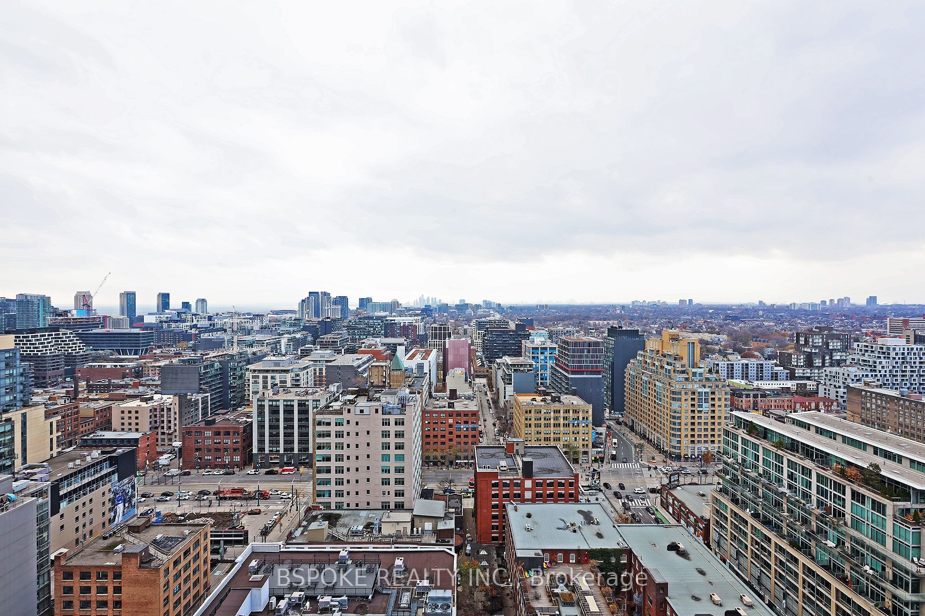 108 Peter Street 2811, Toronto, ON M5V 0W2 photo 3
