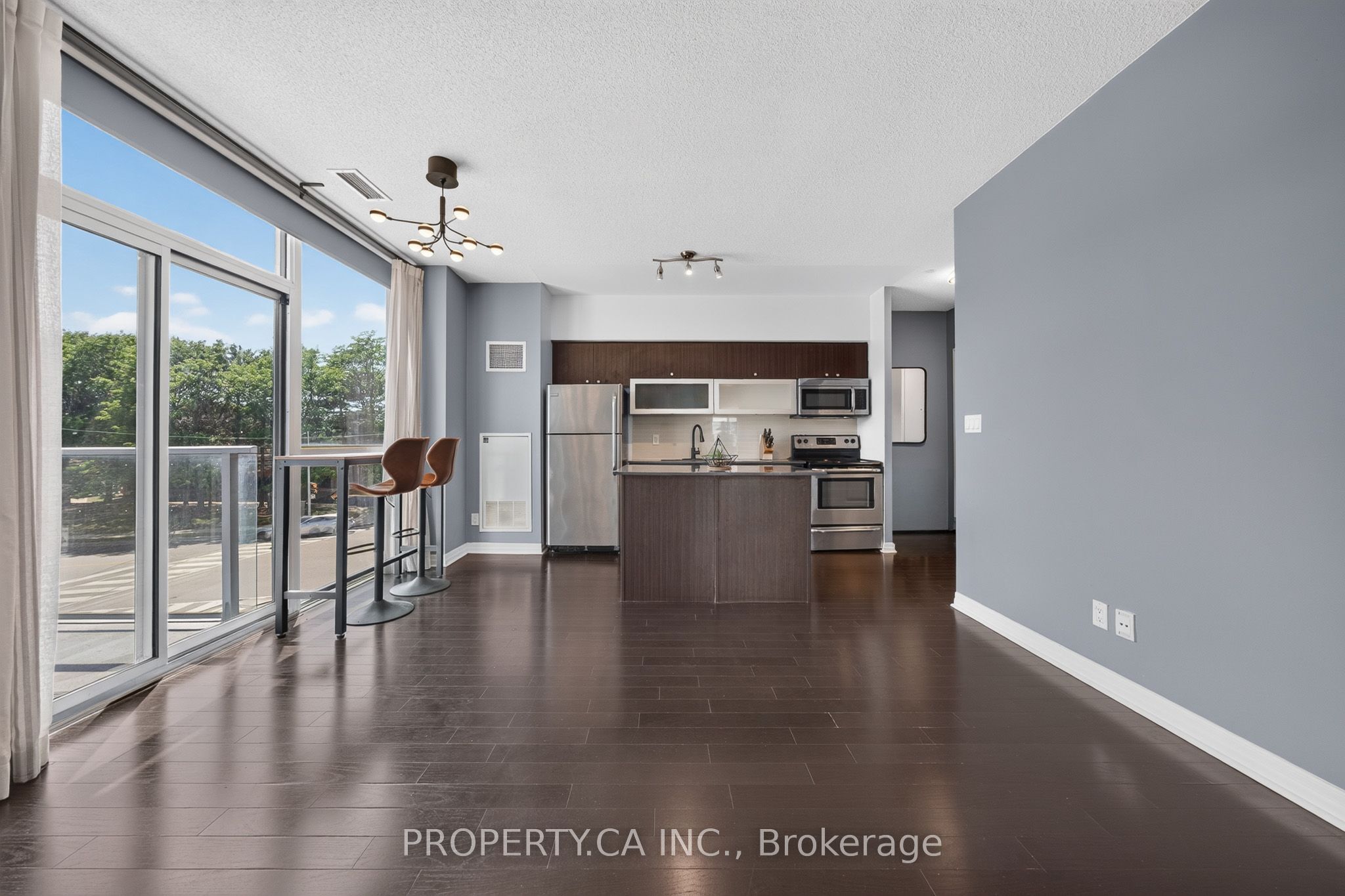 275 Yorkland Road 108, Toronto, ON M2J 0B4