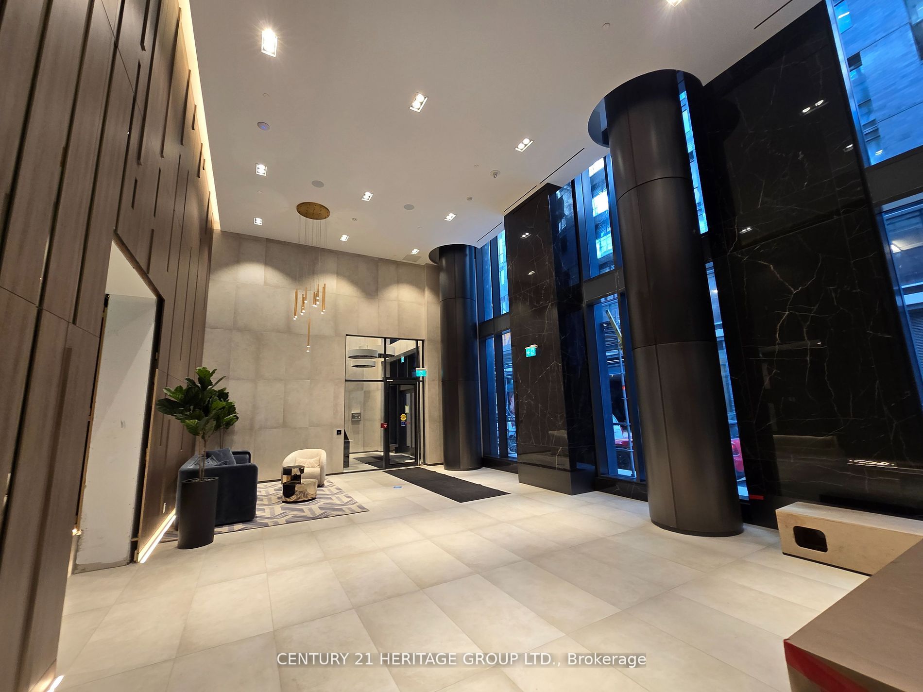 55 Mercer Street 307, Toronto, ON M5V 0W4 photo 3