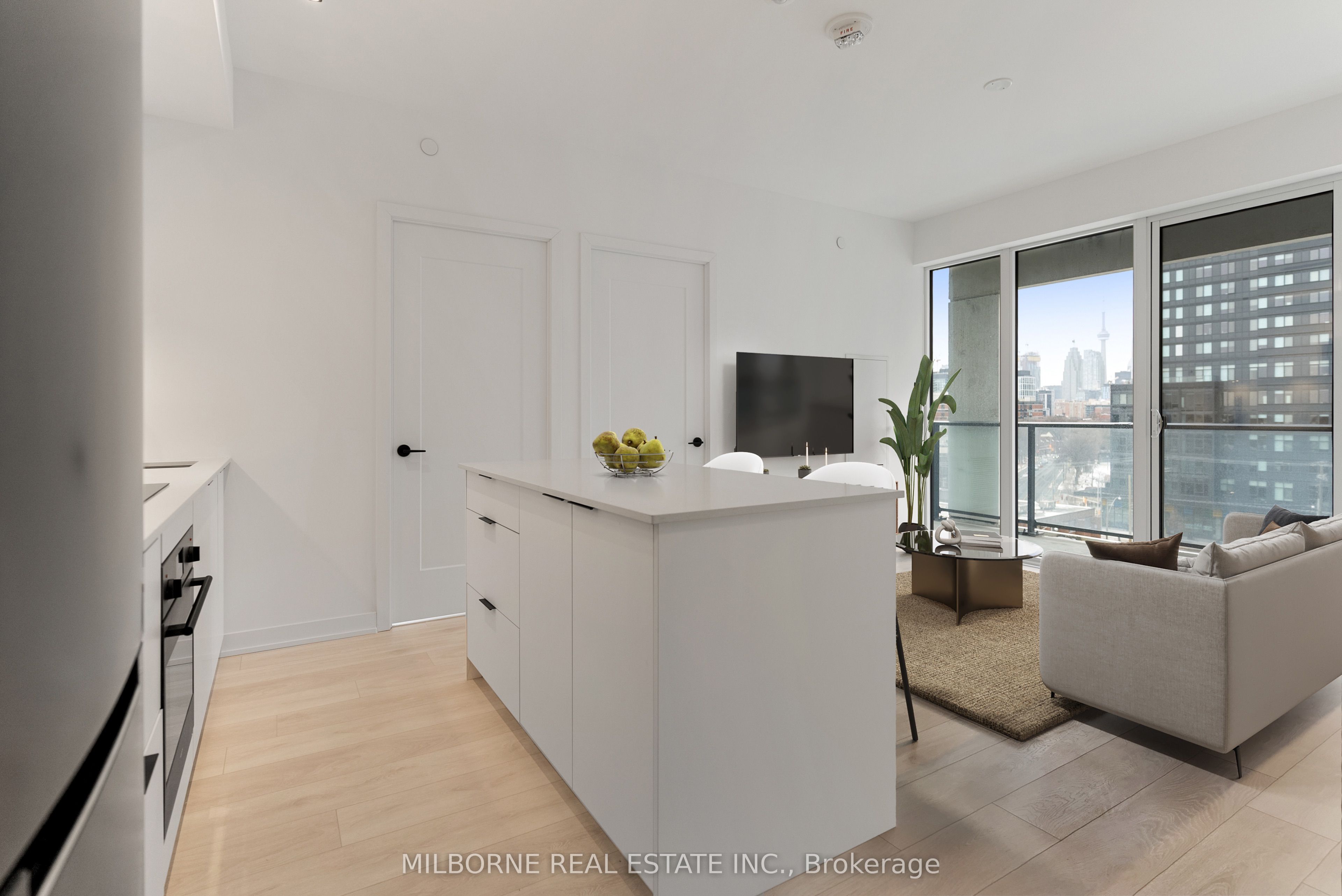 5 Defries Street 715, Toronto, ON M5A 0W7 photo 2