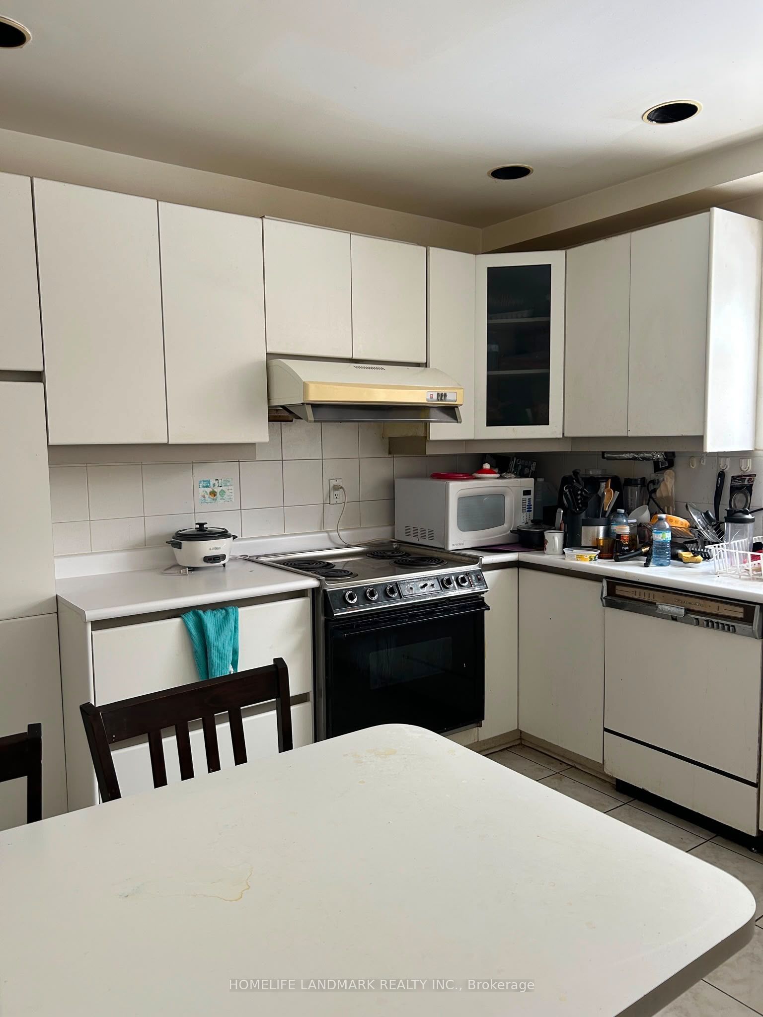 105 Whitehorn Crescent, Toronto, ON M2J 3B1 photo 2