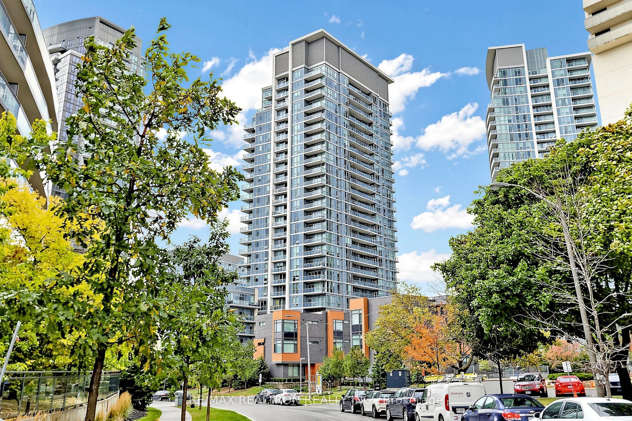 62 Forest Manor Road 606, Toronto, ON M2J 0B6