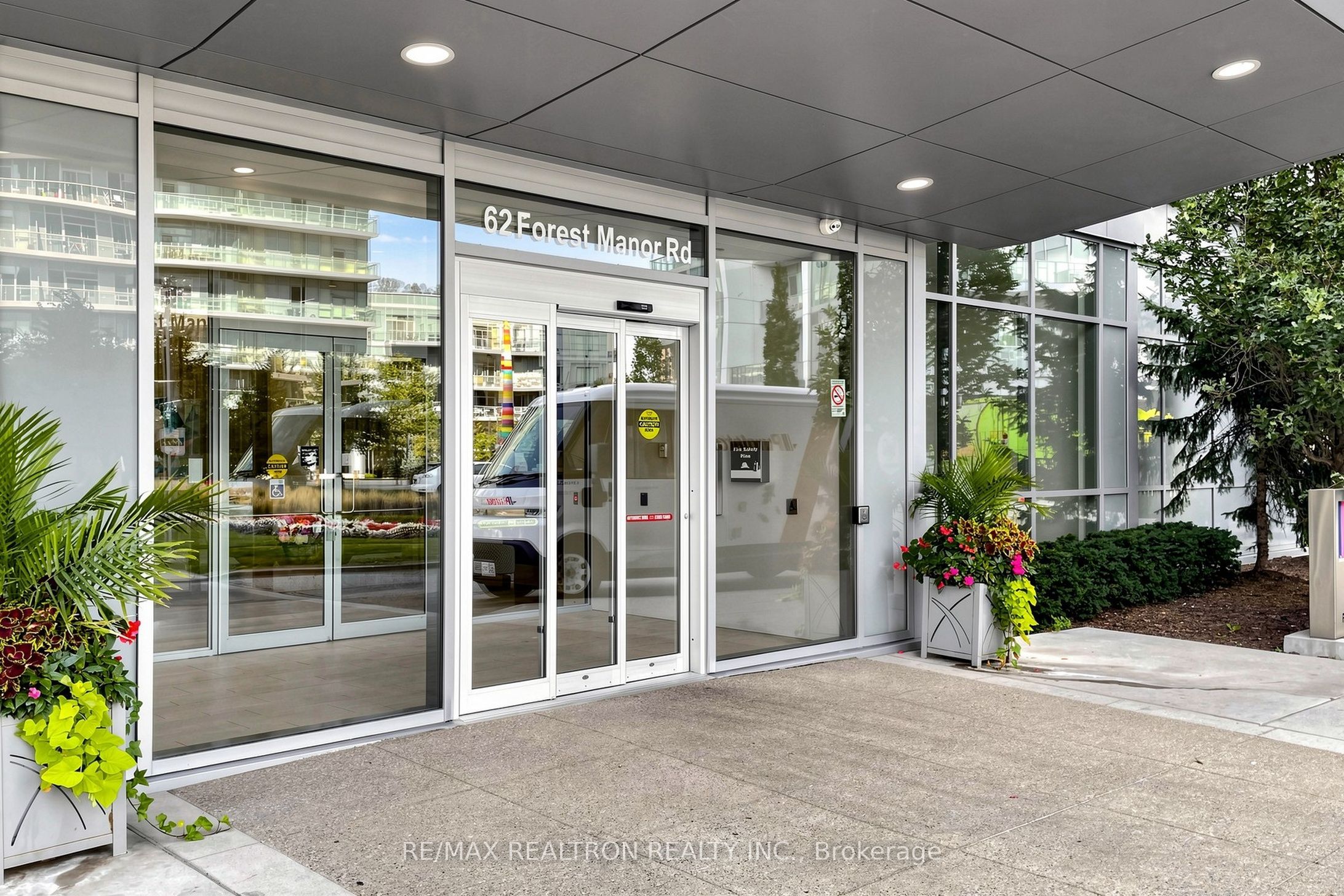 62 Forest Manor Road 606, Toronto, ON M2J 0B6 photo 4