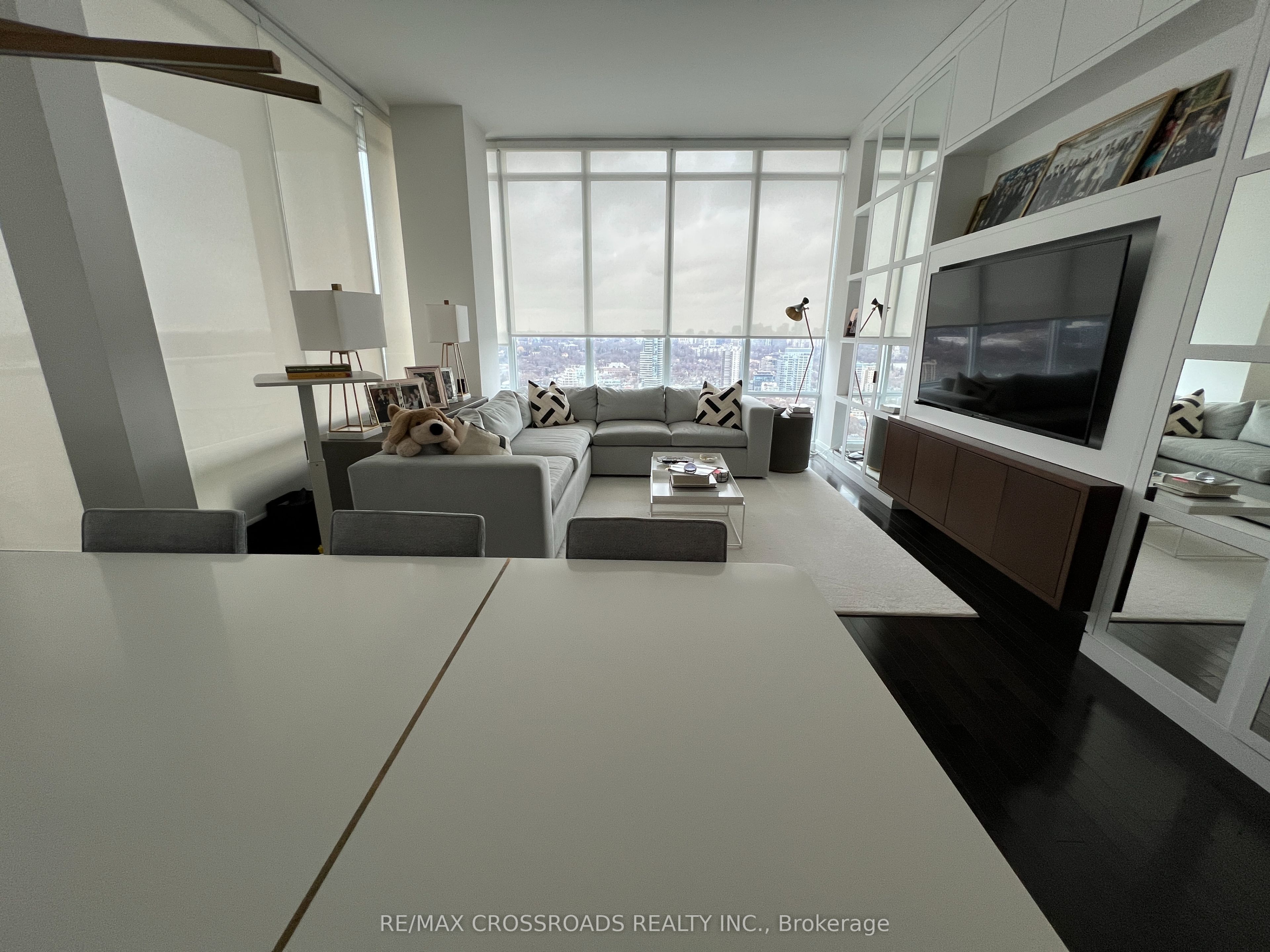 1 Bedford Road 3003, Toronto, ON M5R 2B5 photo 3