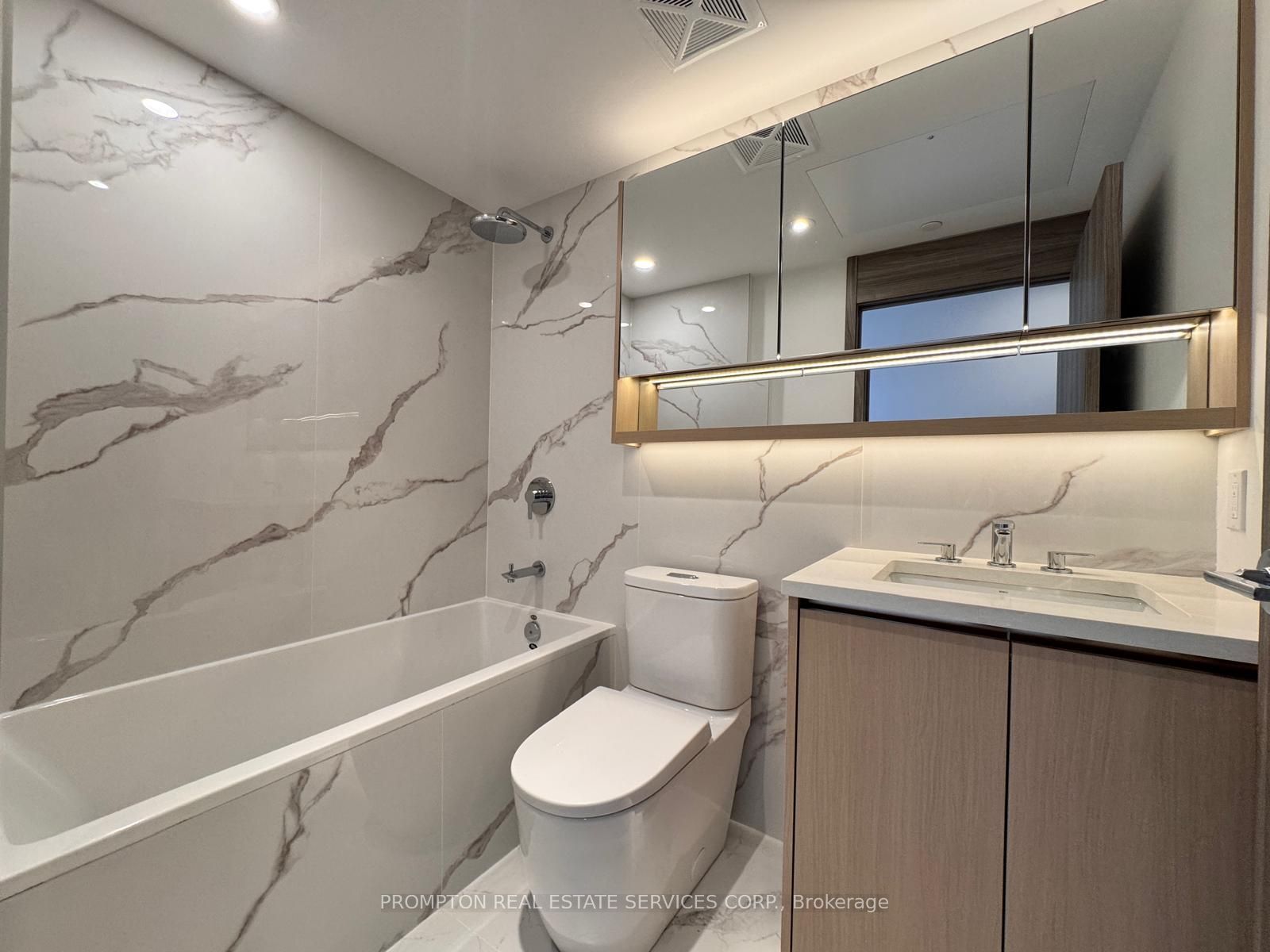 68 Esther Shiner Boulevard 2207, Toronto, ON M2K 0J6 photo 5