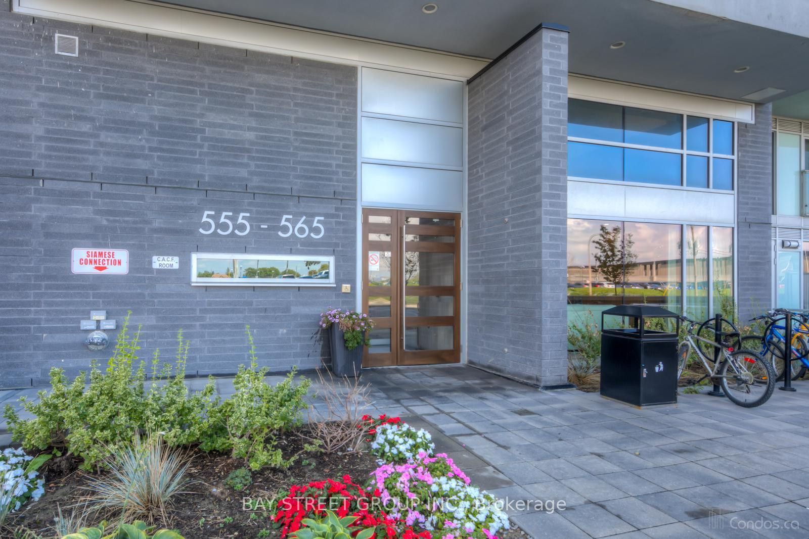 555 Wilson Avenue E308, Toronto, ON M3H 0C5 photo 2
