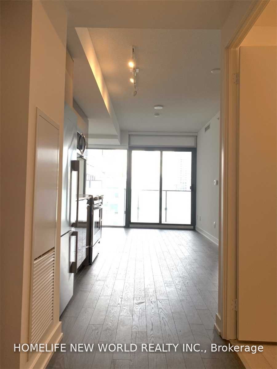 25 Richmond Street E 1908, Toronto, ON M5C 0A6 photo 2