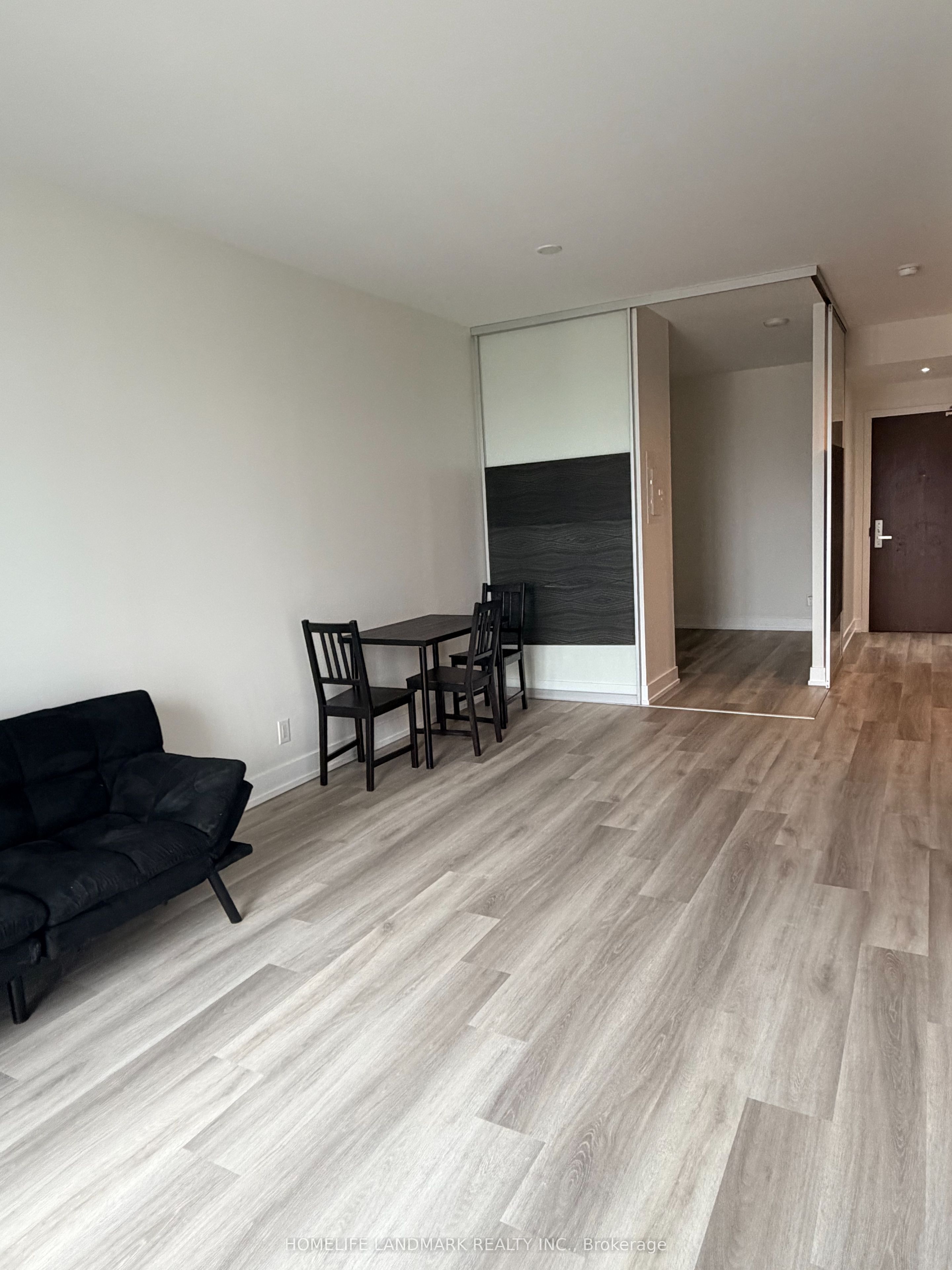 70 Temperance Street 3701, Toronto, ON M5H 4E8 photo 2