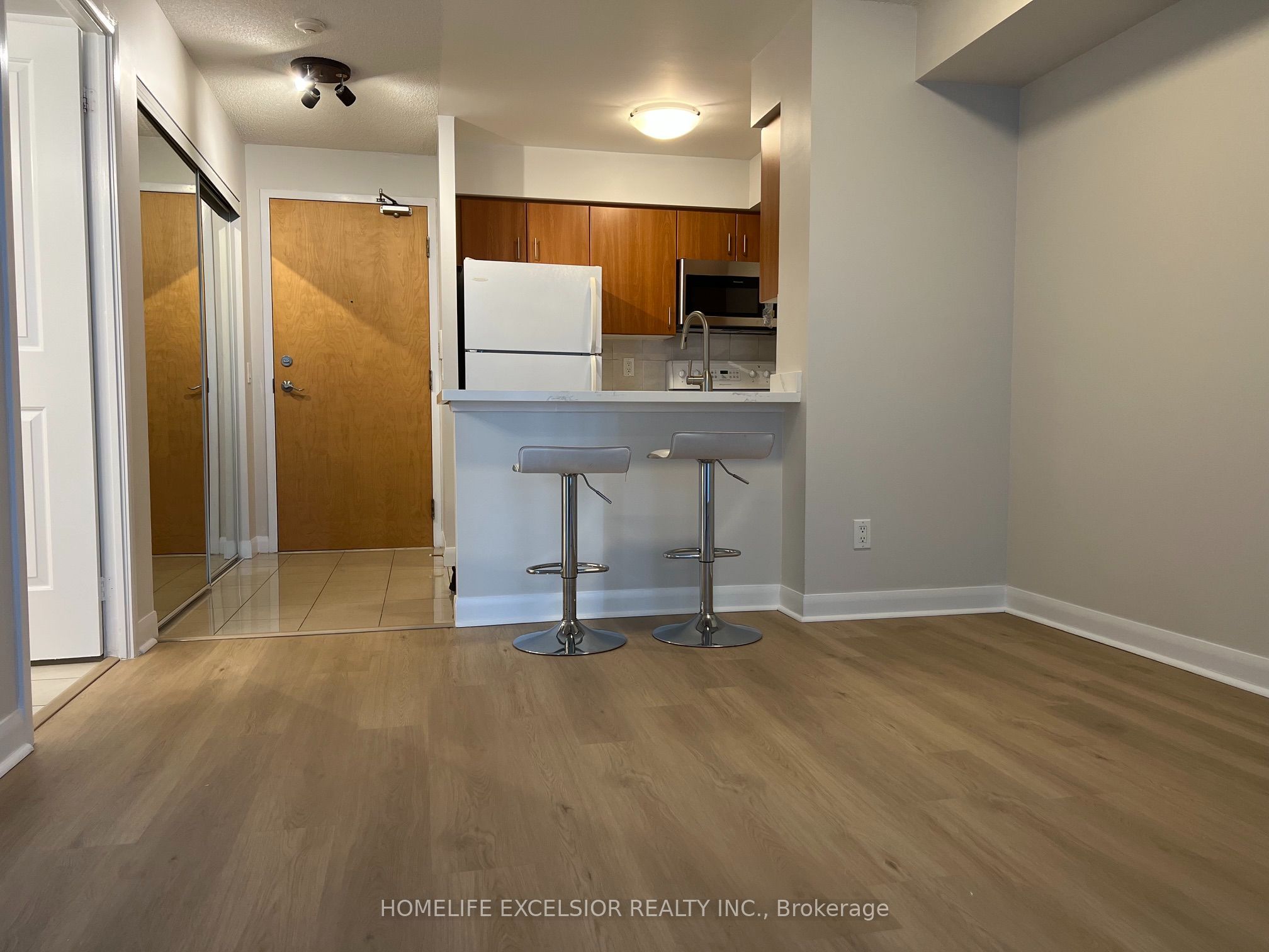 4968 Yonge Street 1015, Toronto, ON M2N 7G9 photo 5