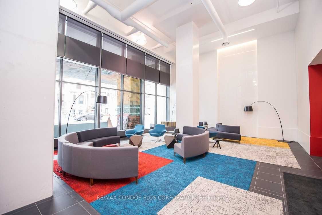 21 Widmer Street 2912, Toronto, ON M5V 0B8 photo 2