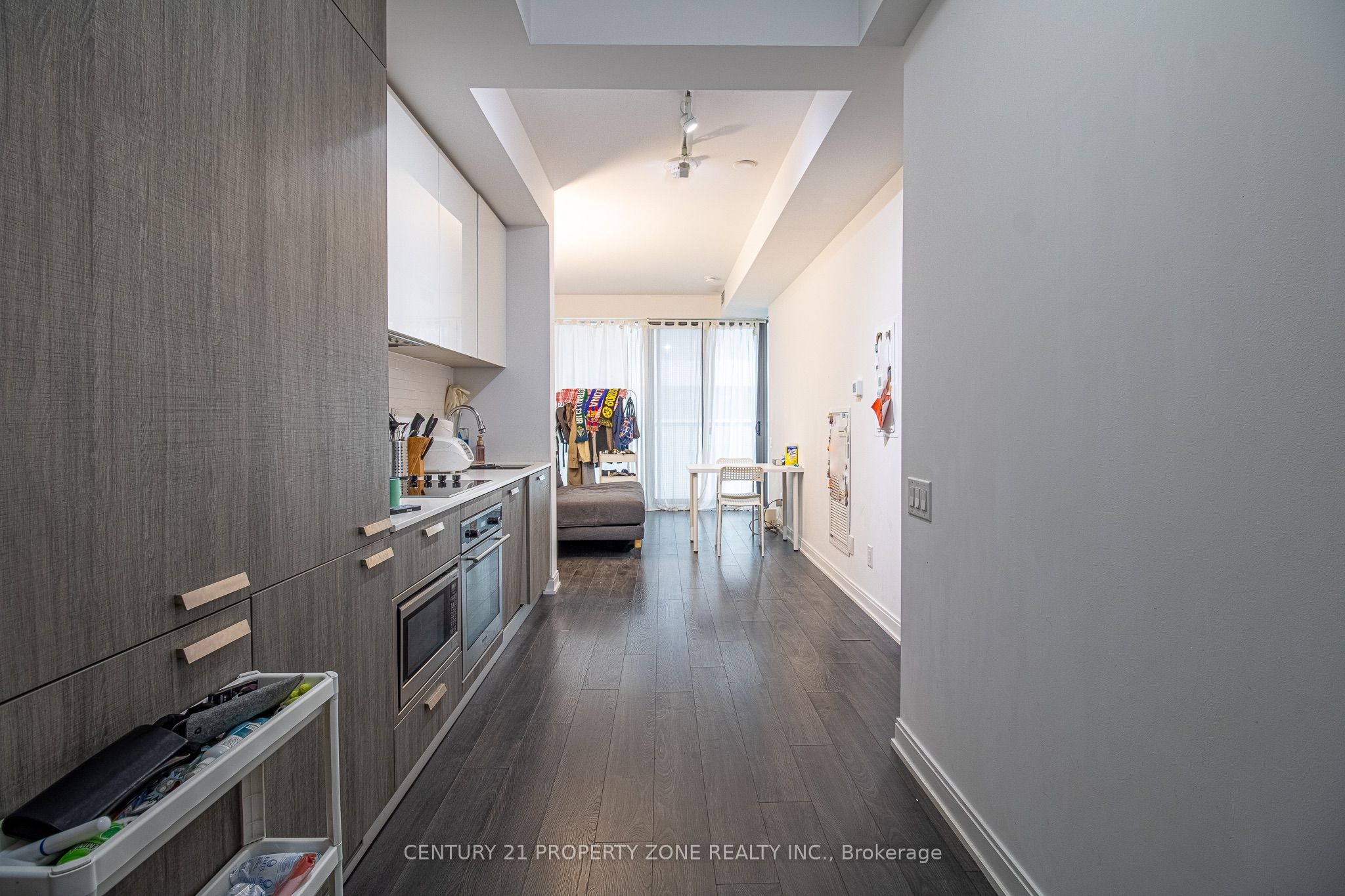 50 Charles Street E 1007, Toronto, ON M4Y 1T1 photo 4