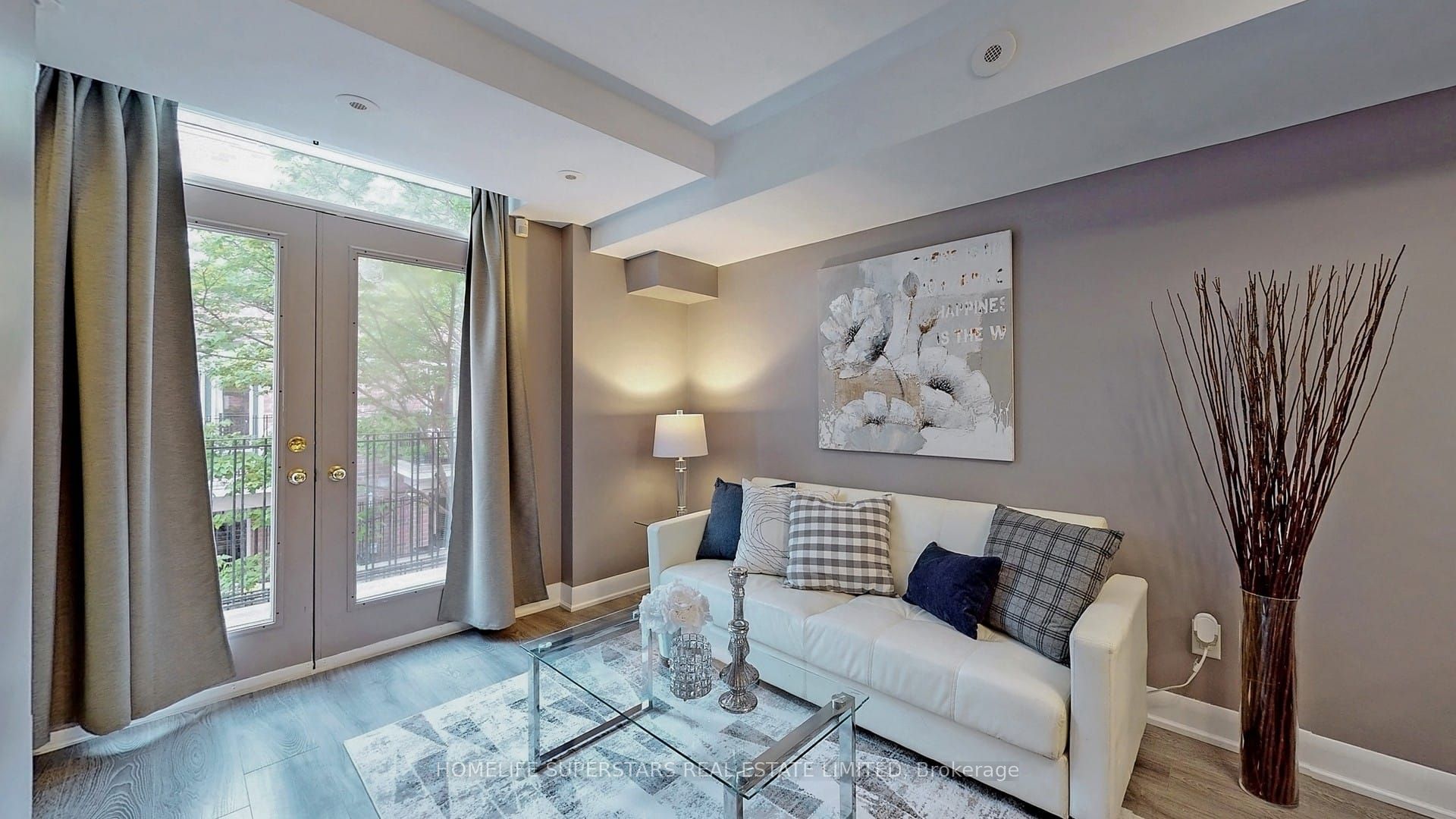 415 Jarvis Street 245, Toronto, ON M4Y 3C1 photo 3