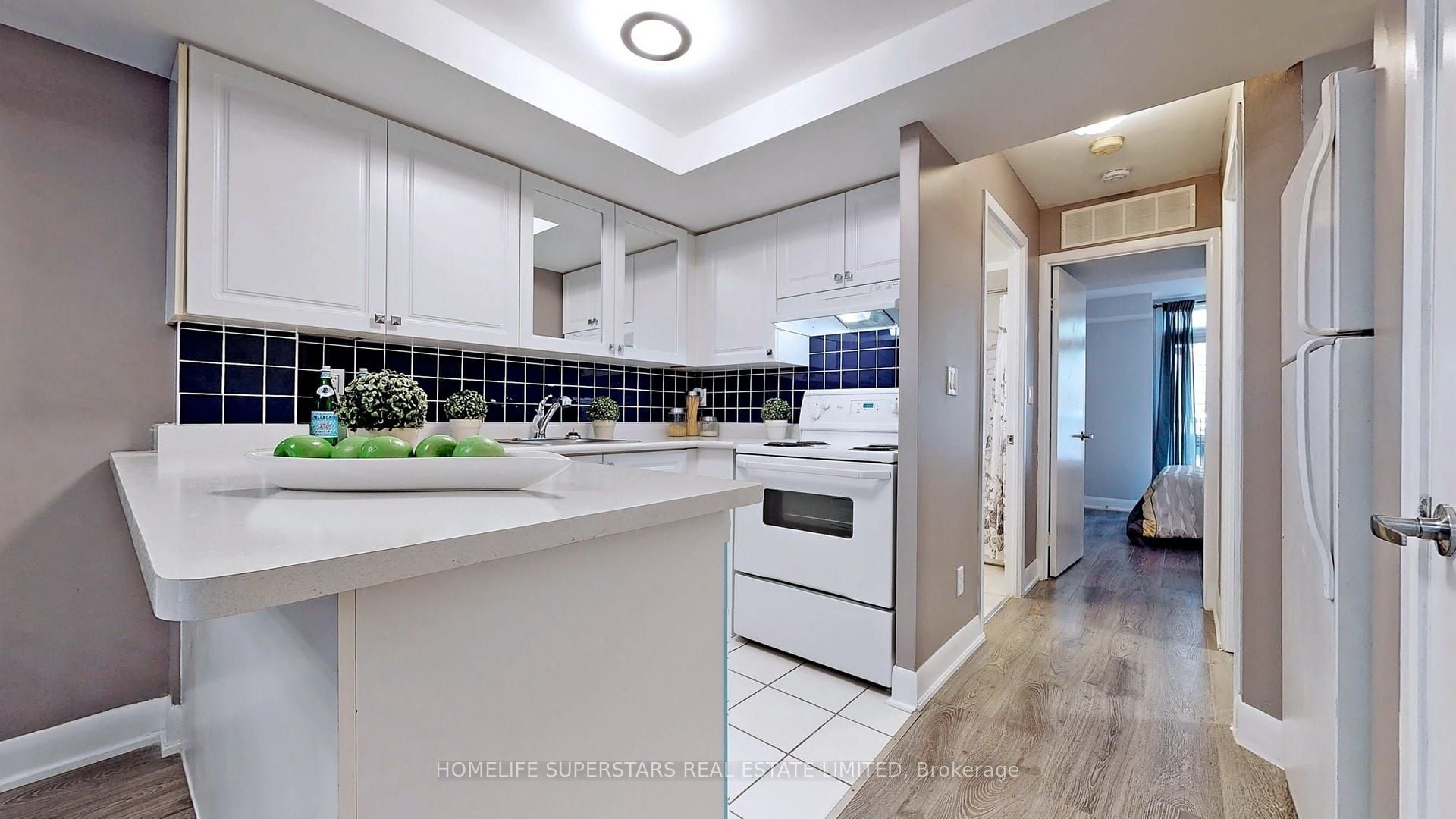 415 Jarvis Street 245, Toronto, ON M4Y 3C1 photo 5