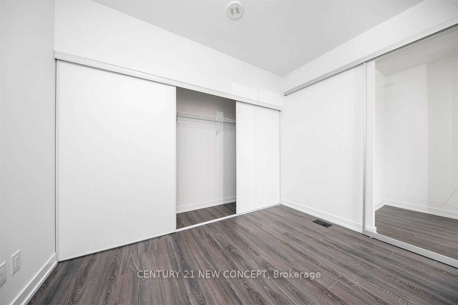 20 Edward Street 520, Toronto, ON M5G 0C5 photo 5