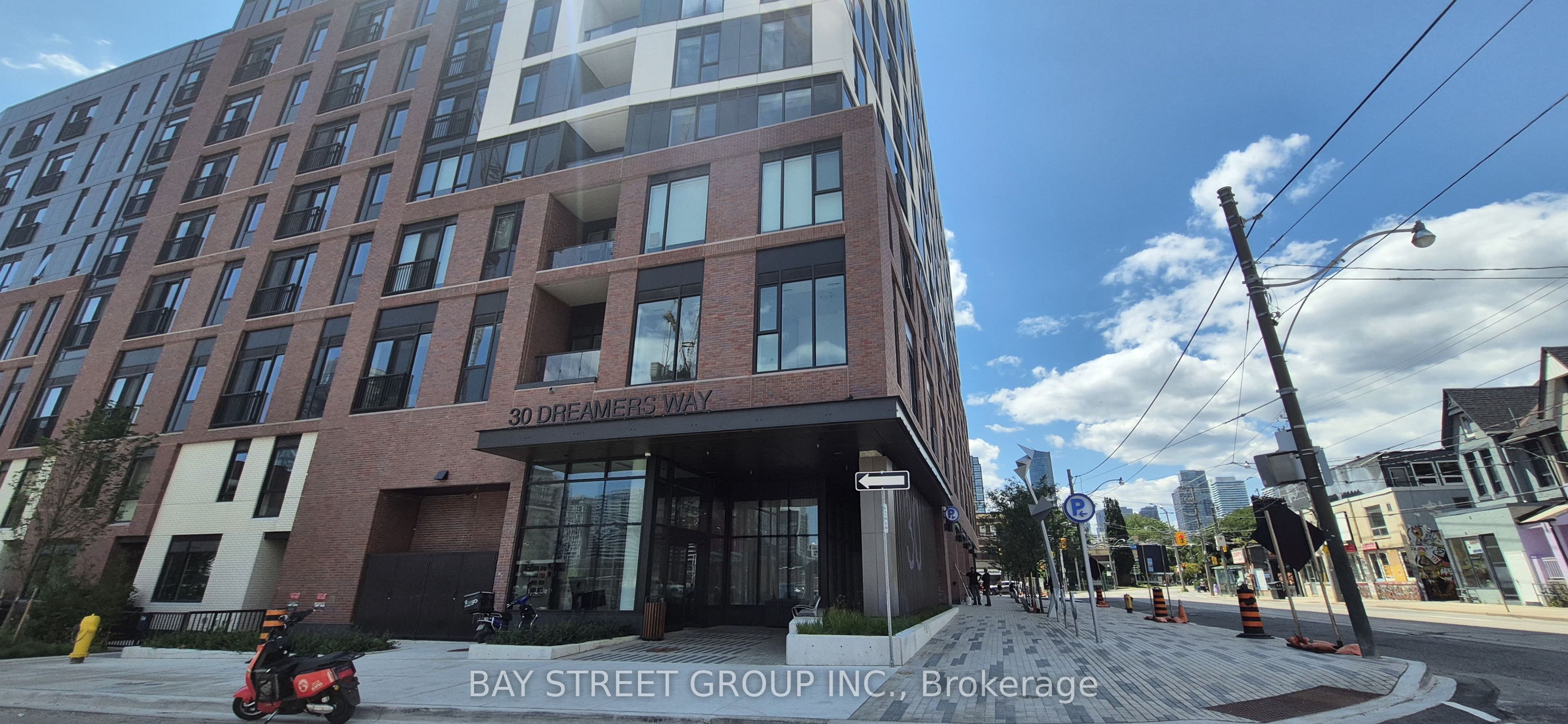 30 Dreamers Way 736, Toronto, ON M5A 0Y7 photo 3