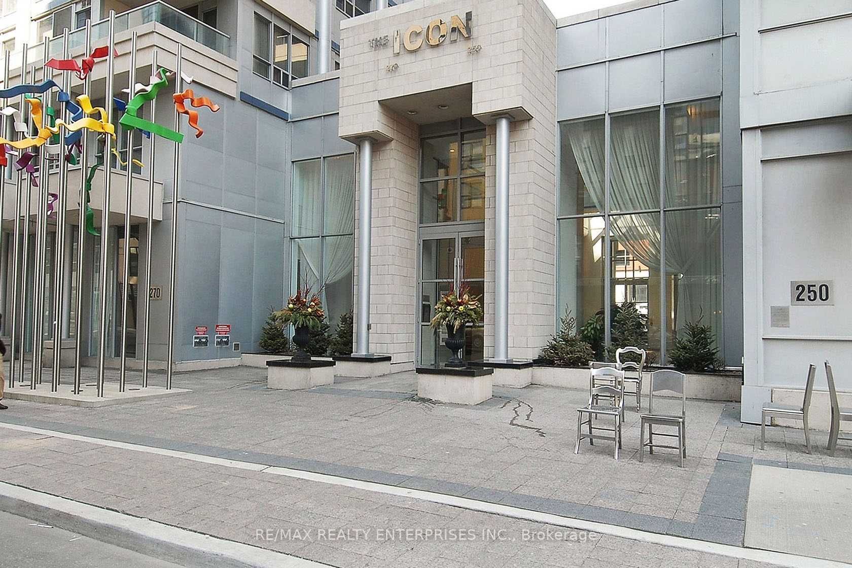 250 Wellington Street W 1435, Toronto, ON M5V 3P6 photo 5