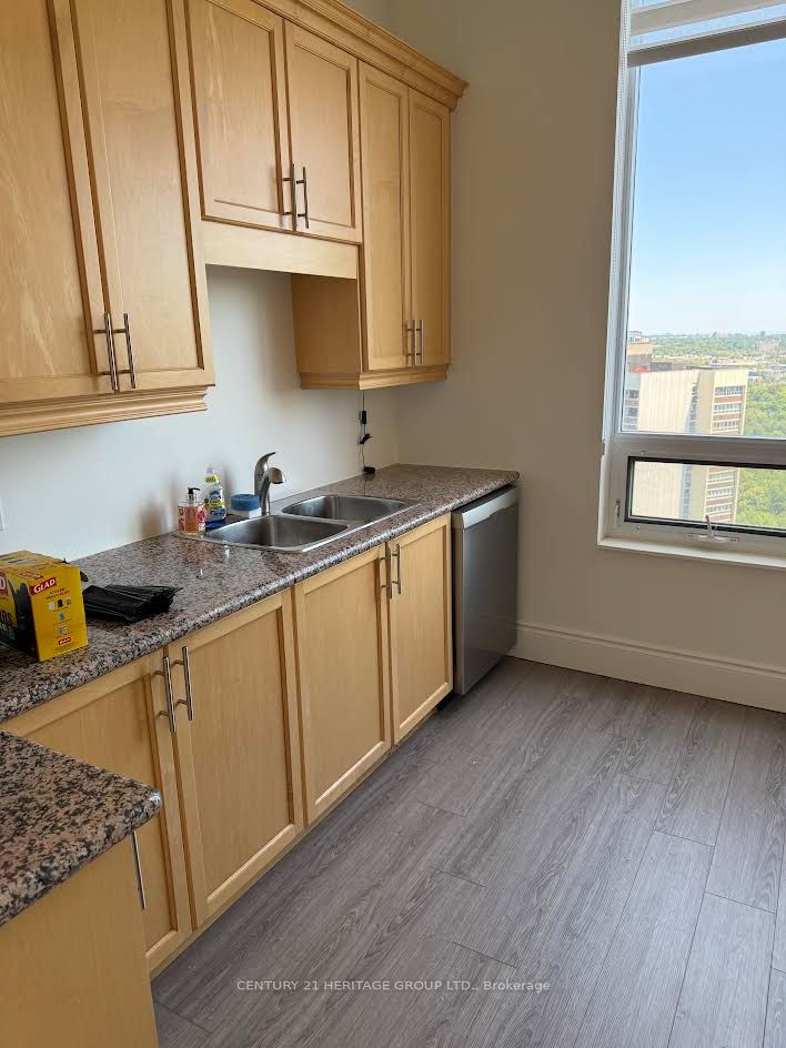 133 Wynford Drive, Toronto, ON M3C 0J5 photo 5