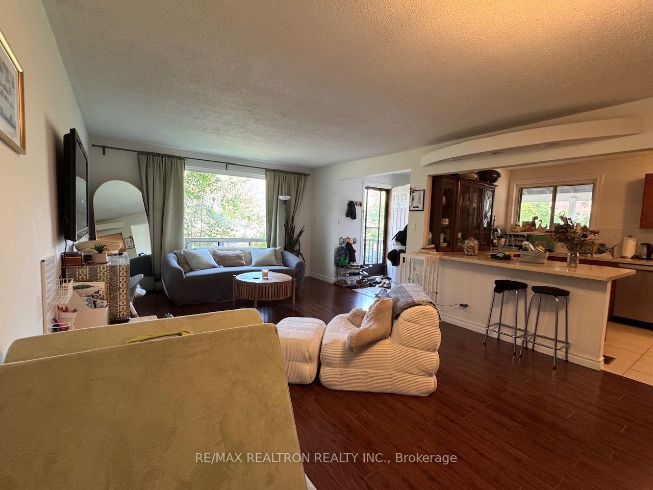 22 Rochelle Crescent, Toronto, ON M2J 1Y4 photo 3