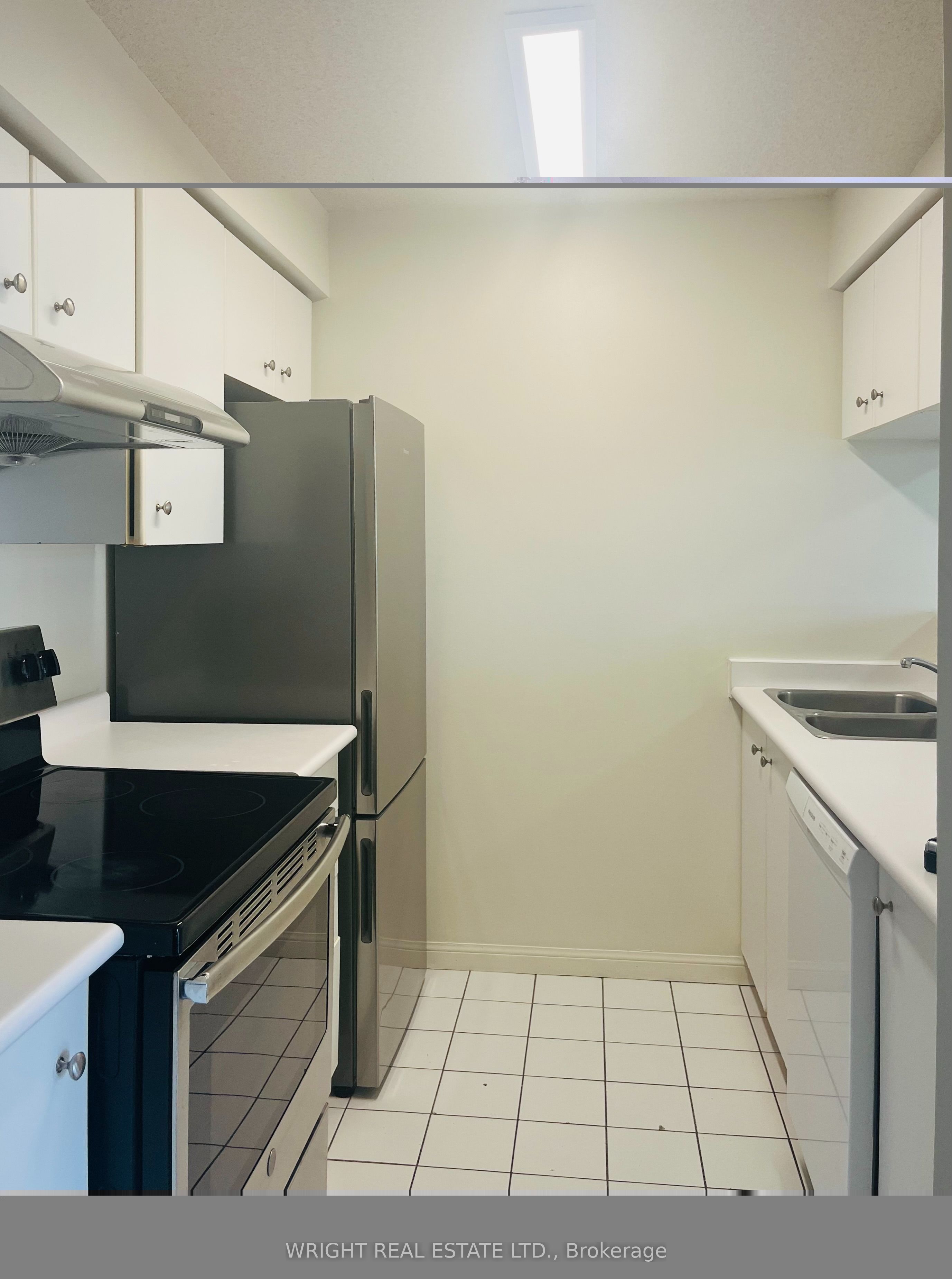 24 Wellesley Street W, Toronto, ON M4Y 2X6 photo 5