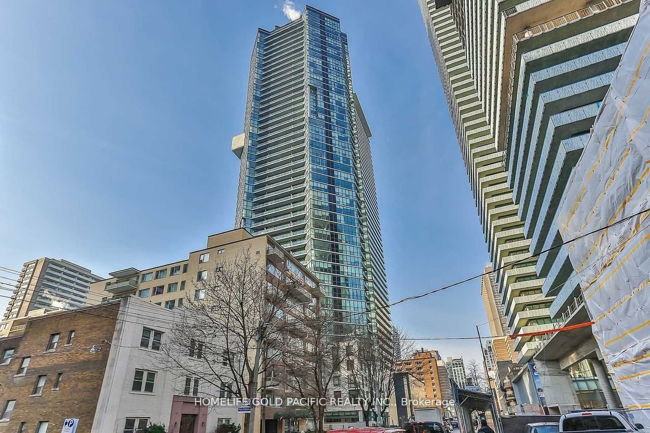 45 Charles Street E 2505, Toronto, ON M4Y 0B8 photo 2