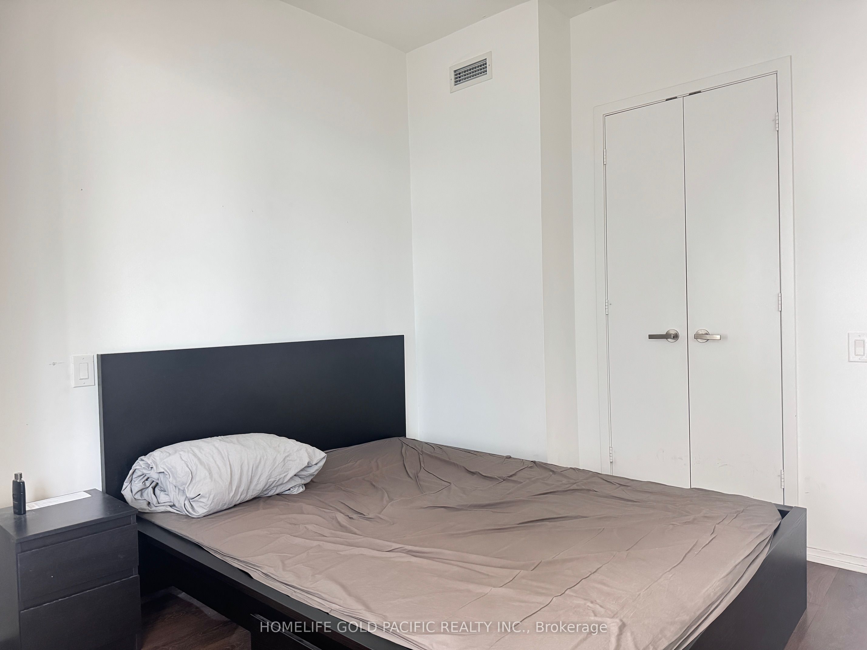 45 Charles Street E 2505, Toronto, ON M4Y 0B8 photo 5