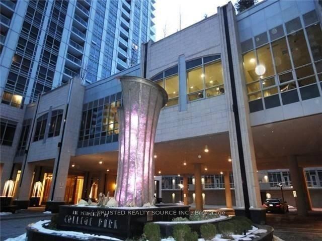 761 Bay Street 2514, Toronto, ON M5G 2R2