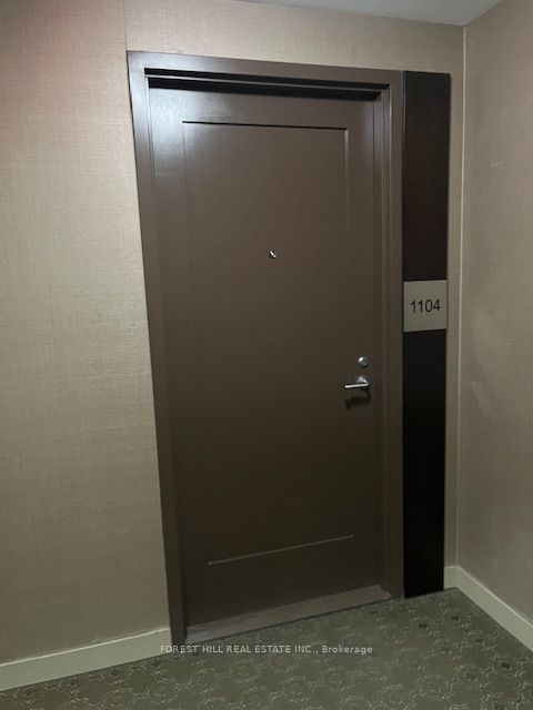320 Tweedsmuir Avenue 1104, Toronto, ON M5P 2Y3 photo 5