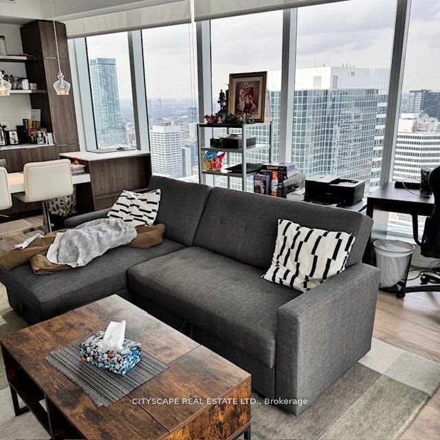 197 Yonge Street 4402, Toronto, ON M5B 0C1 photo 5