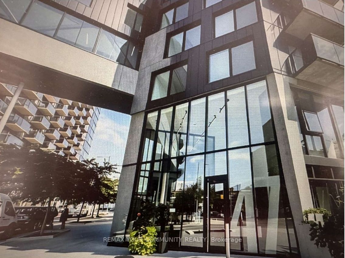 47 Lower River Street Ph33, Toronto, ON M5A 0G1