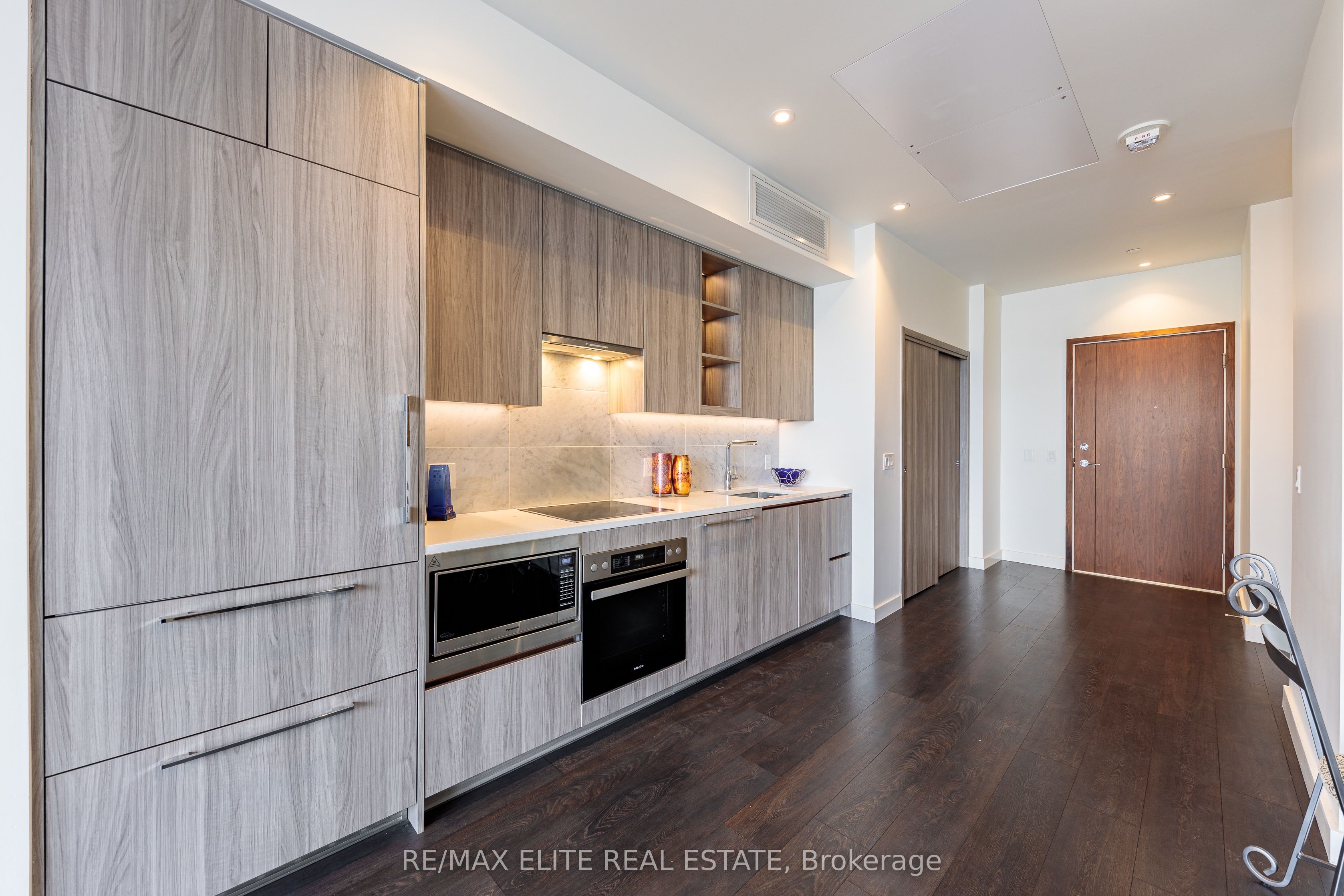 85 Mcmahon Drive 612, Toronto, ON M2K 0H2 photo 4