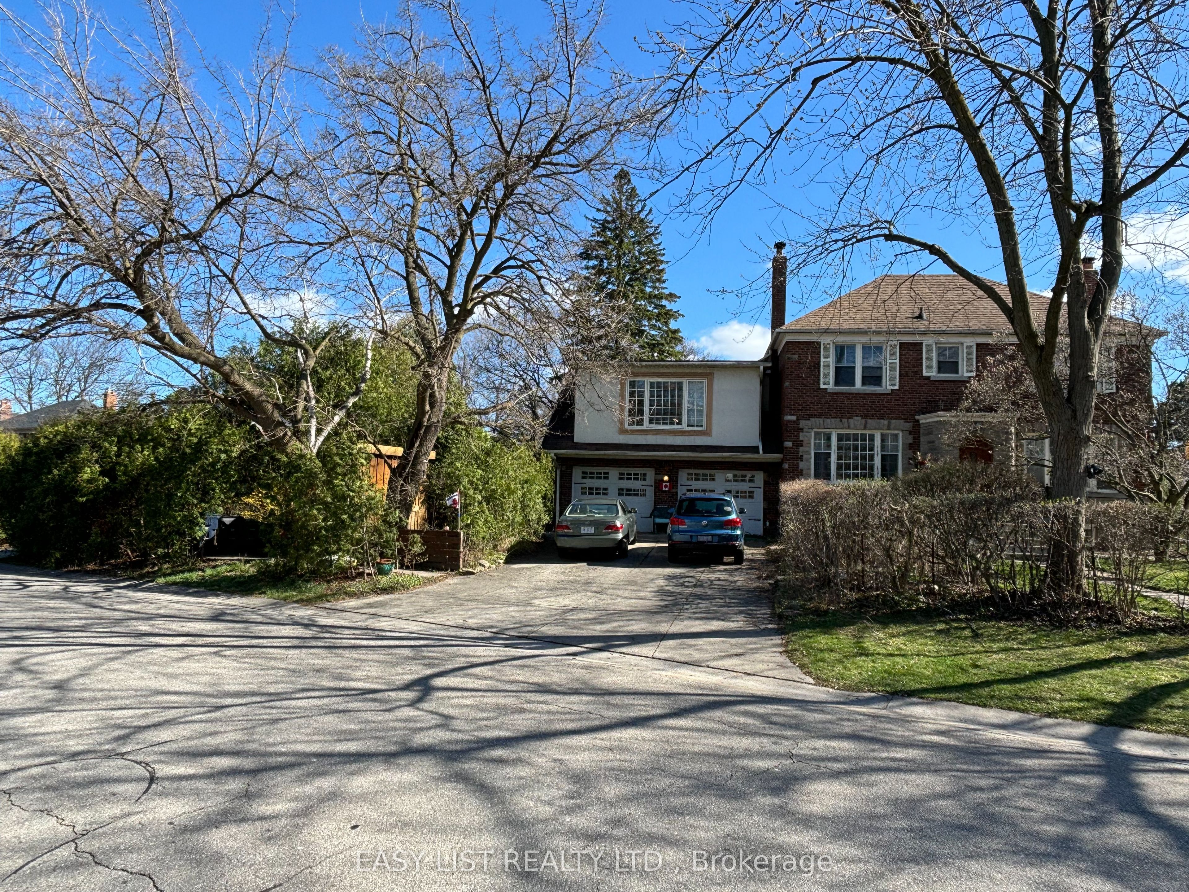 205 Ridley Boulevard, Toronto, ON M5M 3M4 photo 2