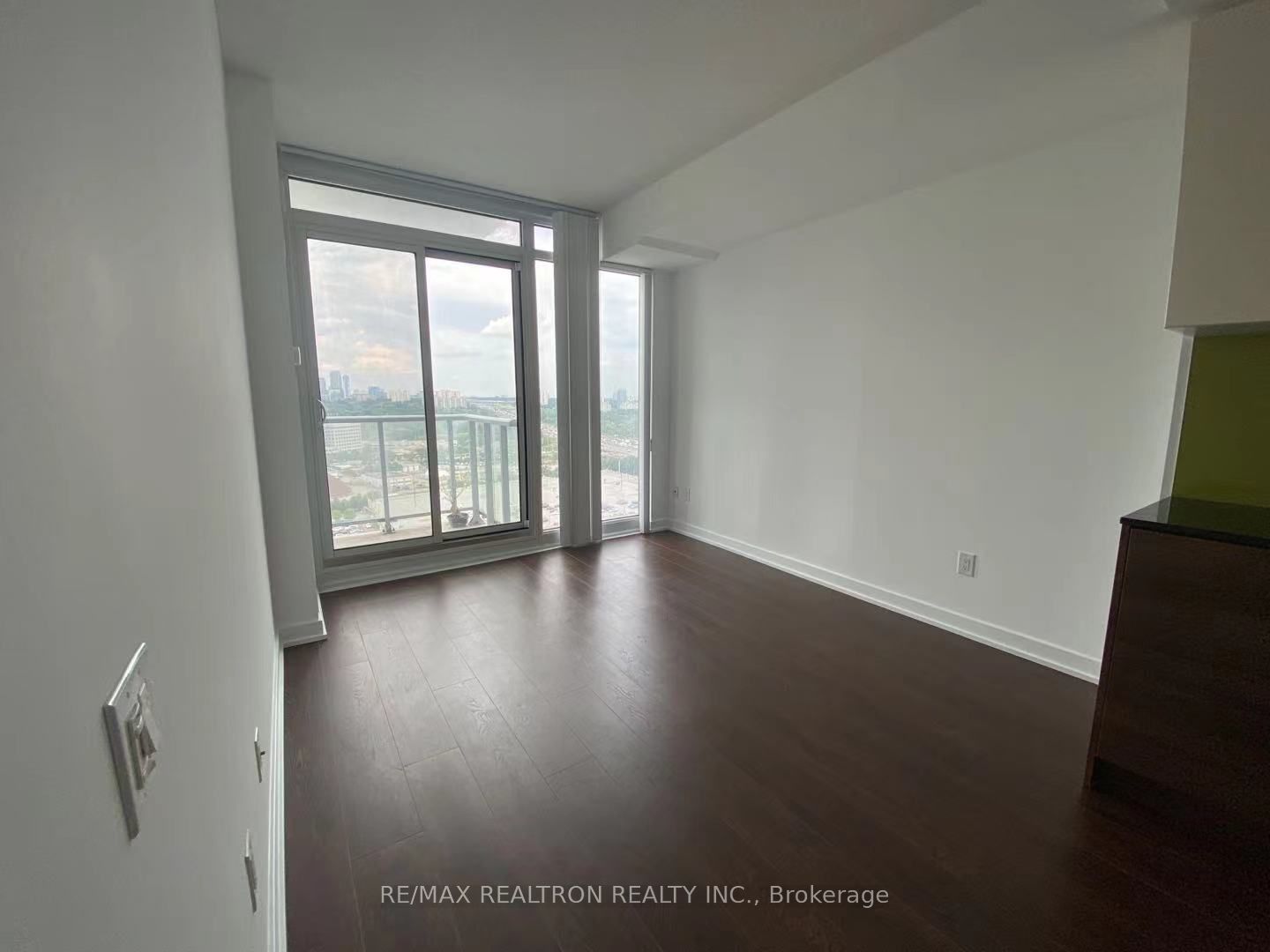 121 Mcmahon Drive 2106, Toronto, ON M2K 2X9 photo 5