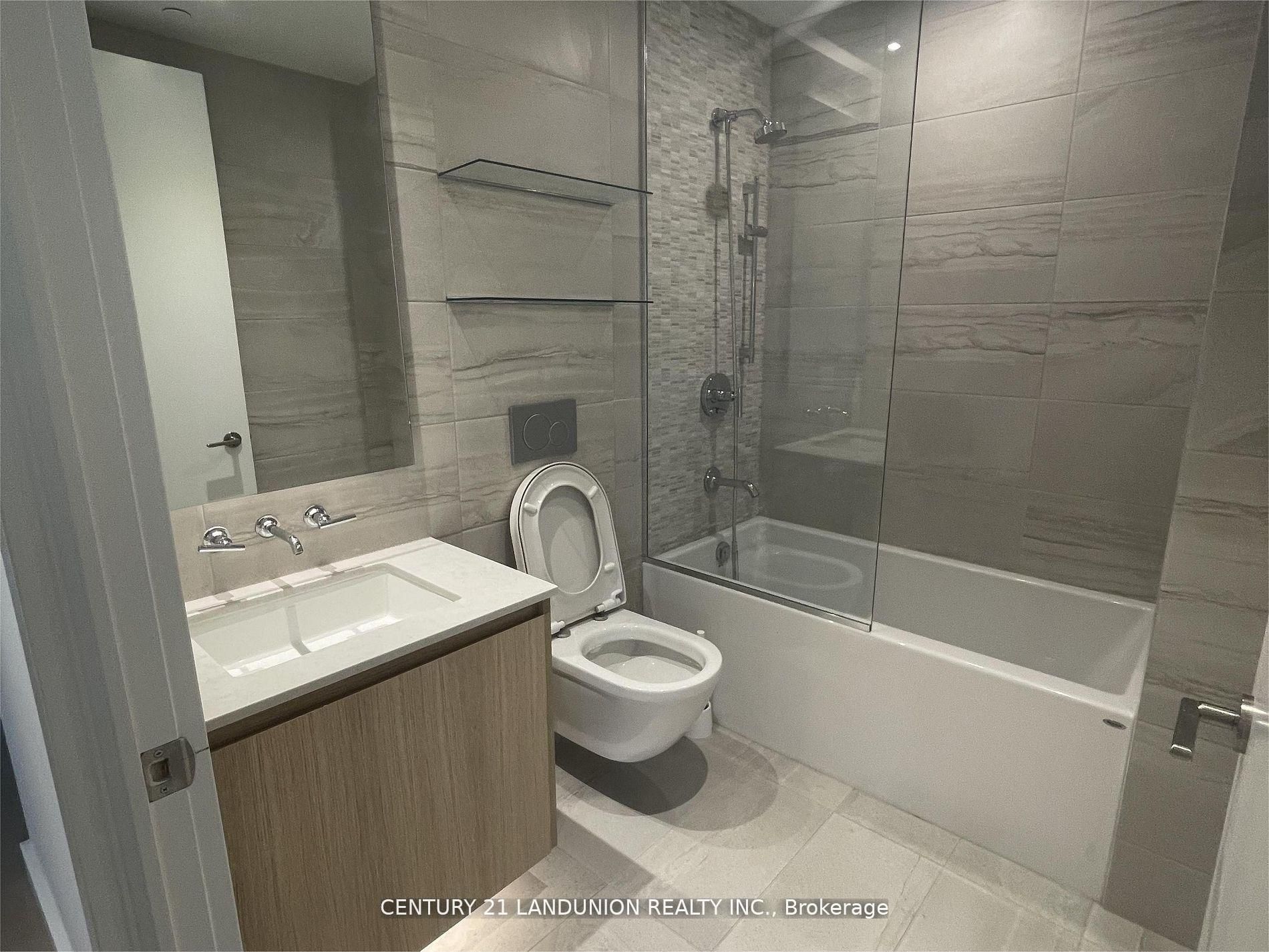 81 Wellesley Street E 1401, Toronto, ON M4Y 0C5 photo 4
