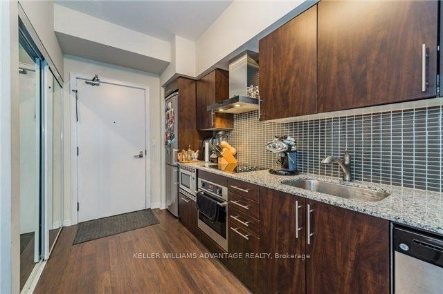 352 Front Street W 2020, Toronto, ON M5V 1B5 photo 3