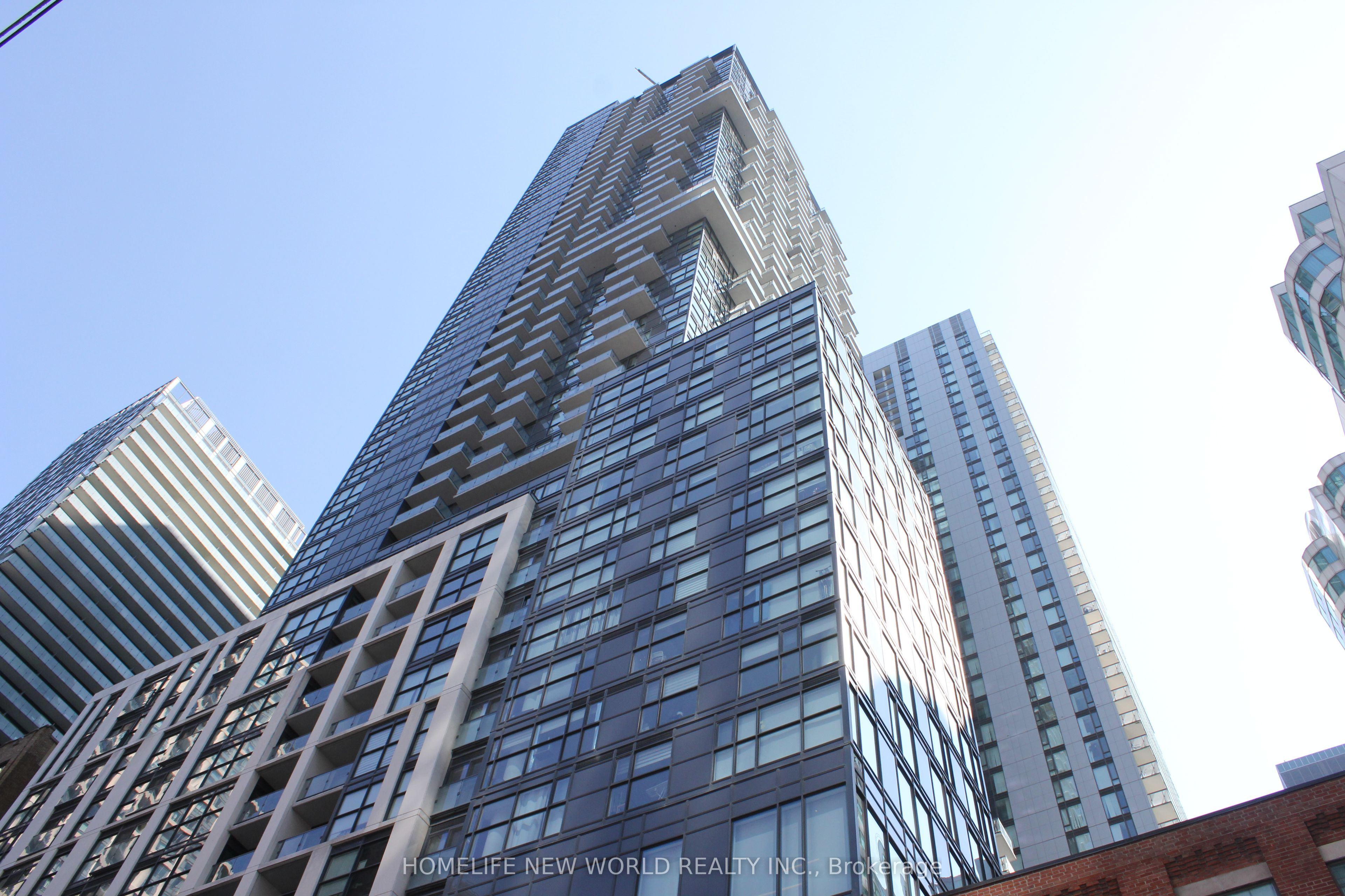 87 Peter Street PH106, Toronto, ON M5V 0P1