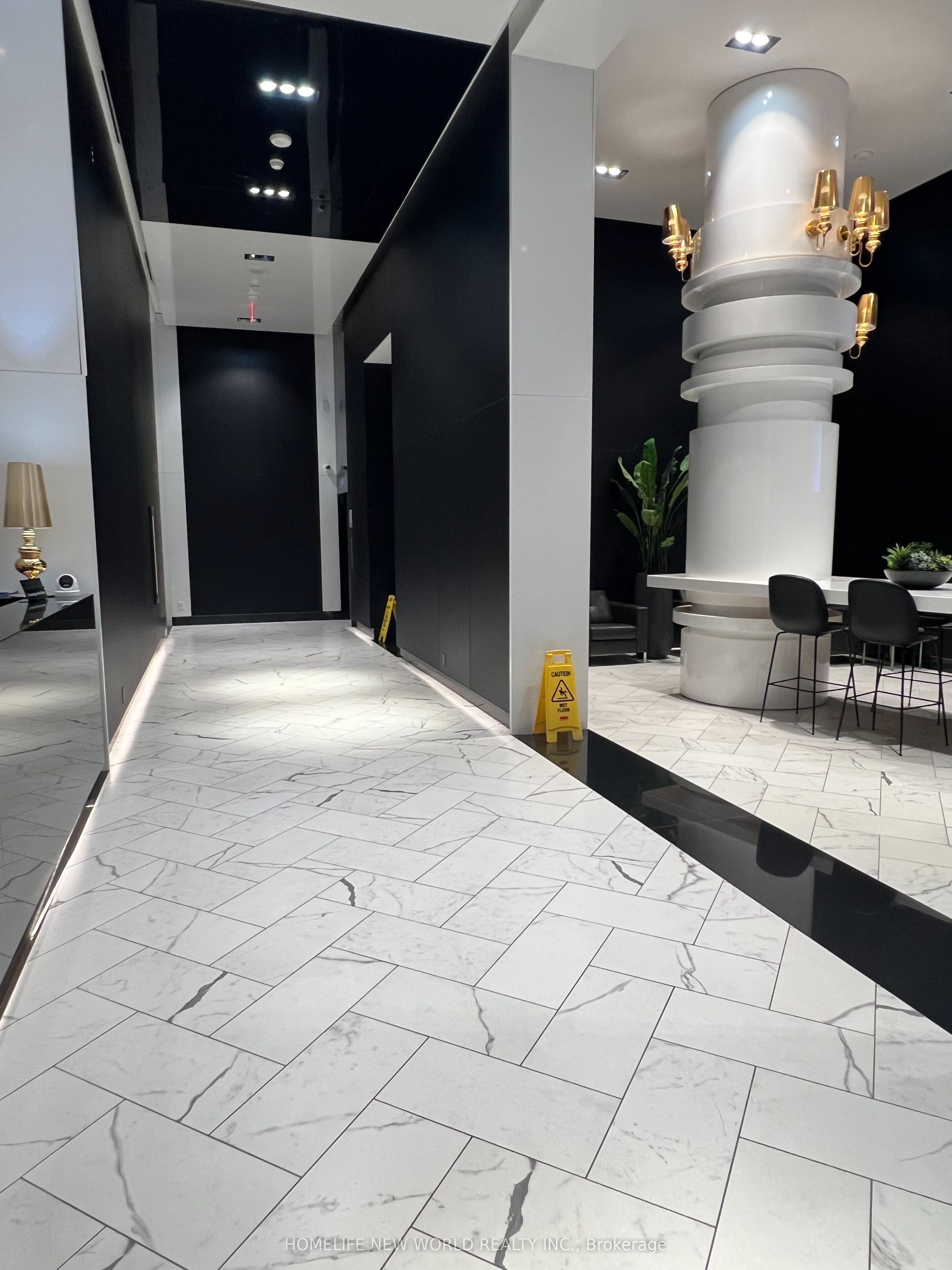 87 Peter Street PH106, Toronto, ON M5V 0P1 photo 4