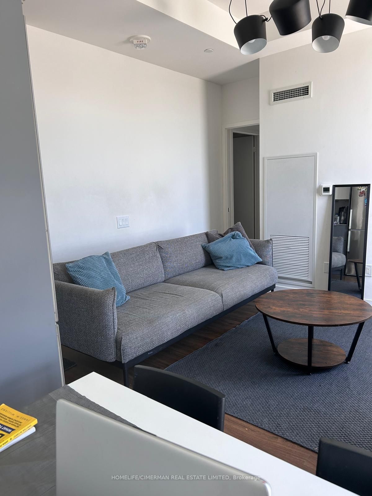 500 Wilson Avenue 1210, Toronto, ON M3H 0E5 photo 5