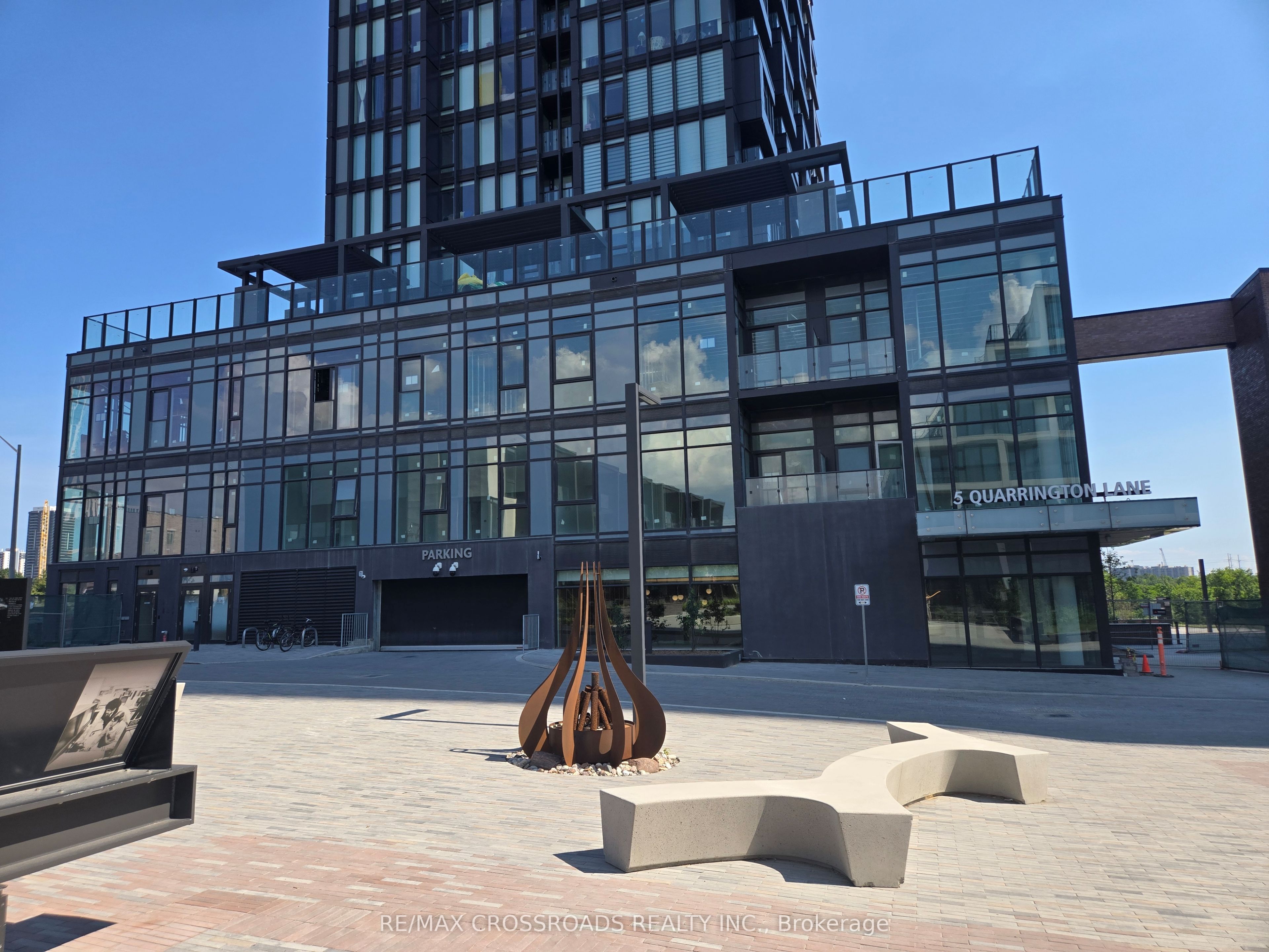 5 Quarrington Lane 2606, Toronto, ON M3C 0S5 photo 2