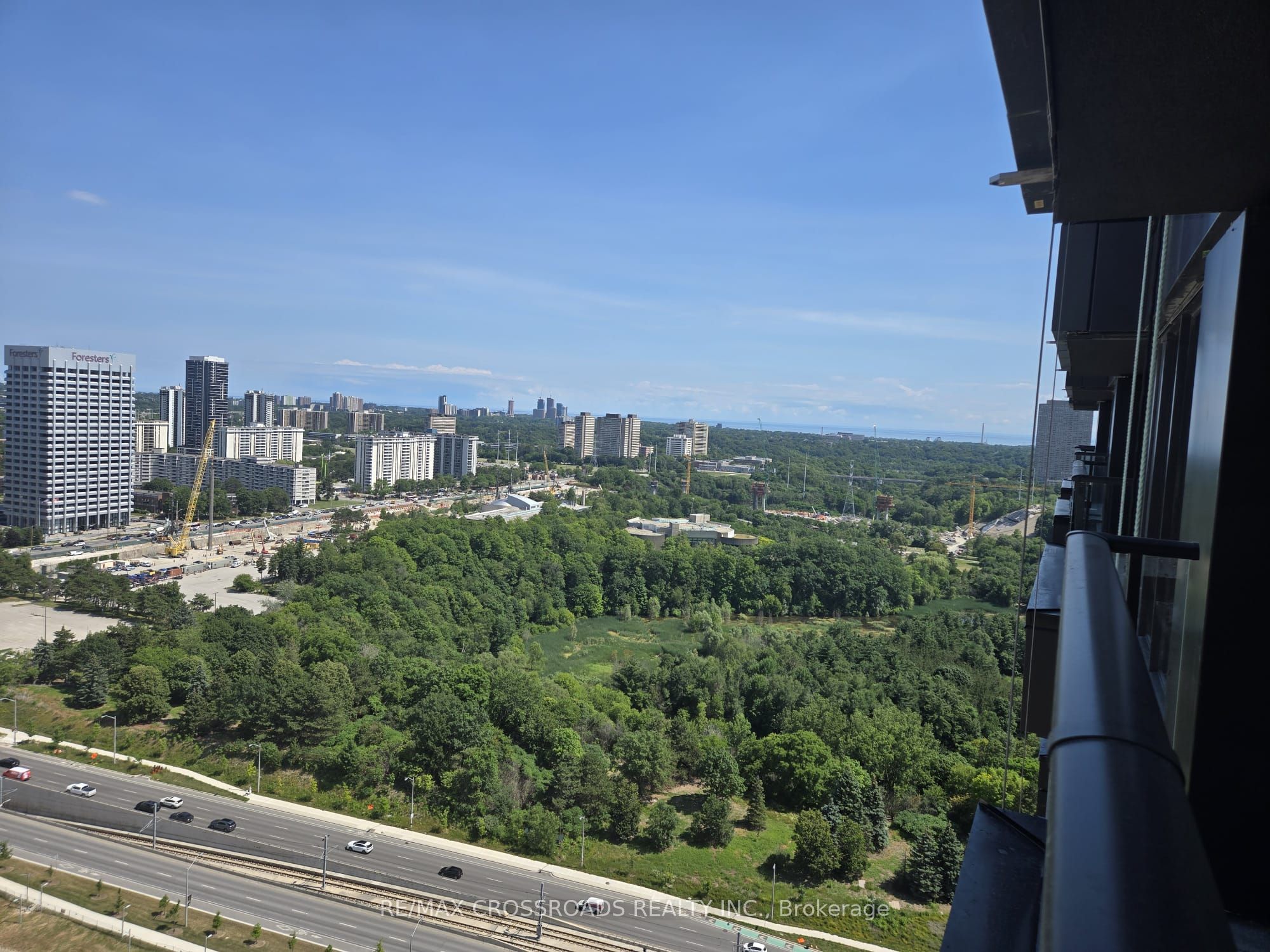 5 Quarrington Lane 2606, Toronto, ON M3C 0S5 photo 3