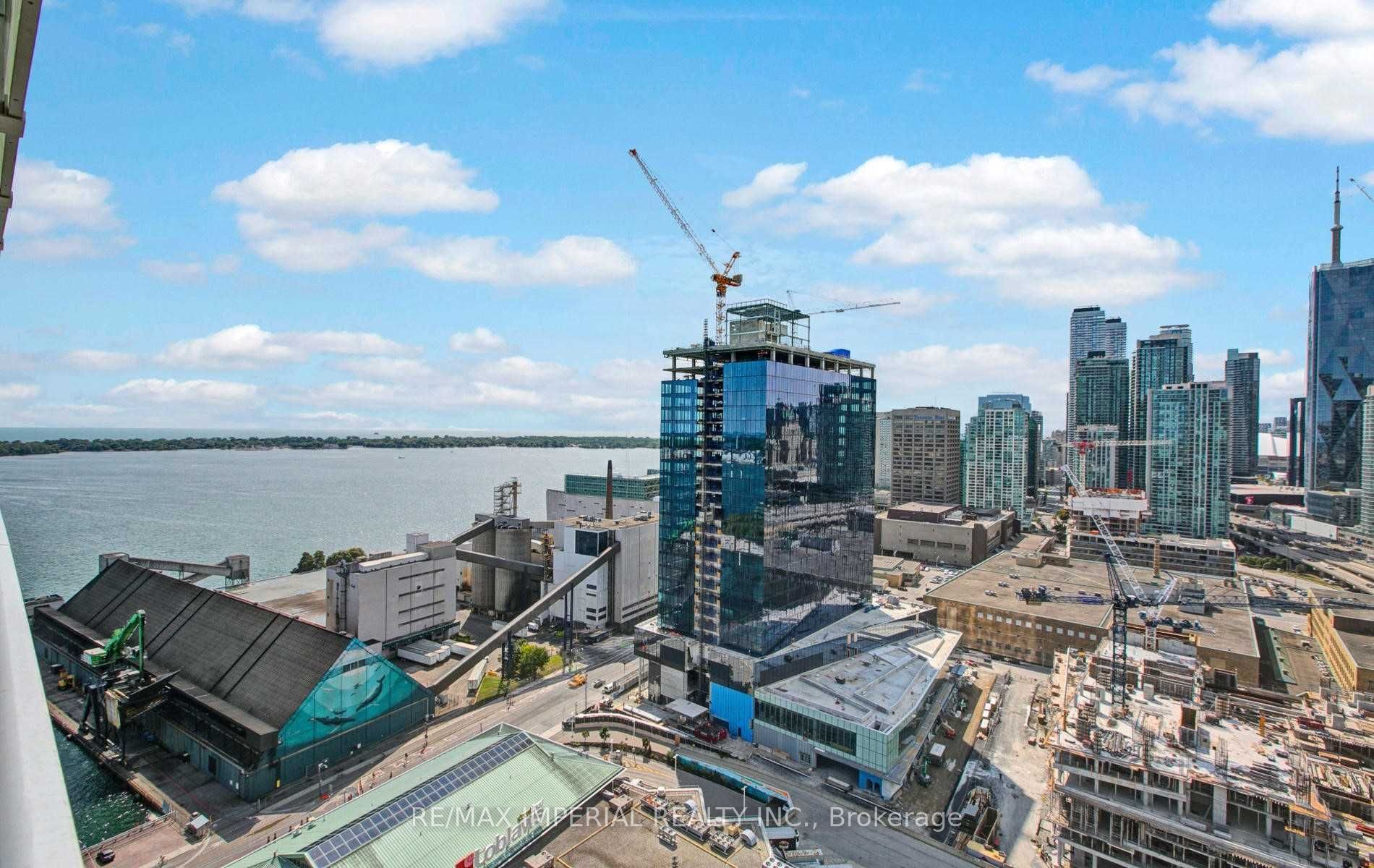 15 Lower Jarvis Street 2706, Toronto, ON M5E 0C4 photo 2
