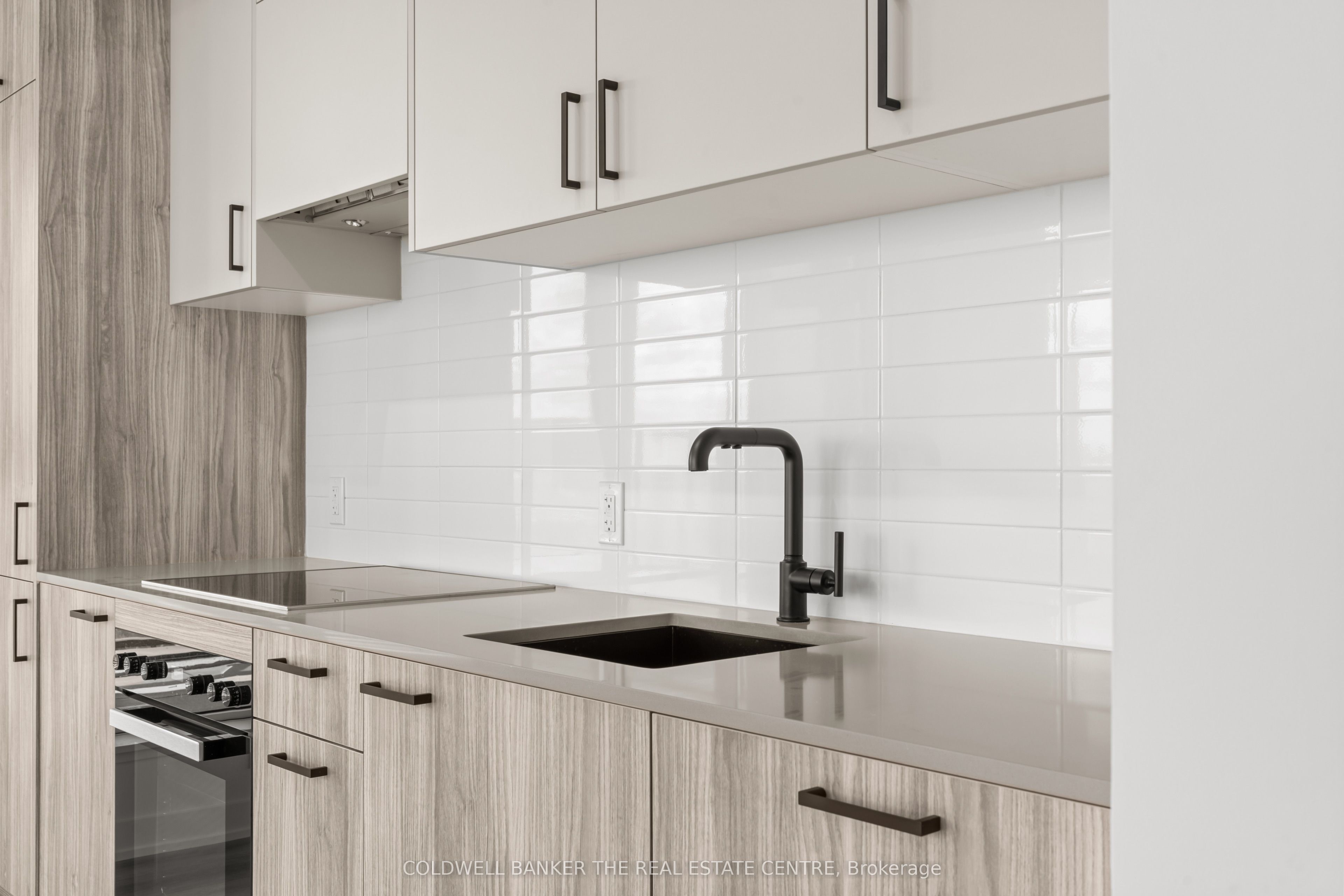 1 Quarrington Lane 2203, Toronto, ON M3C 0S4 photo 4