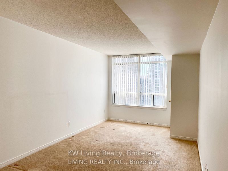 33 Empress Avenue 808, Toronto, ON M2N 6Y7 photo 5