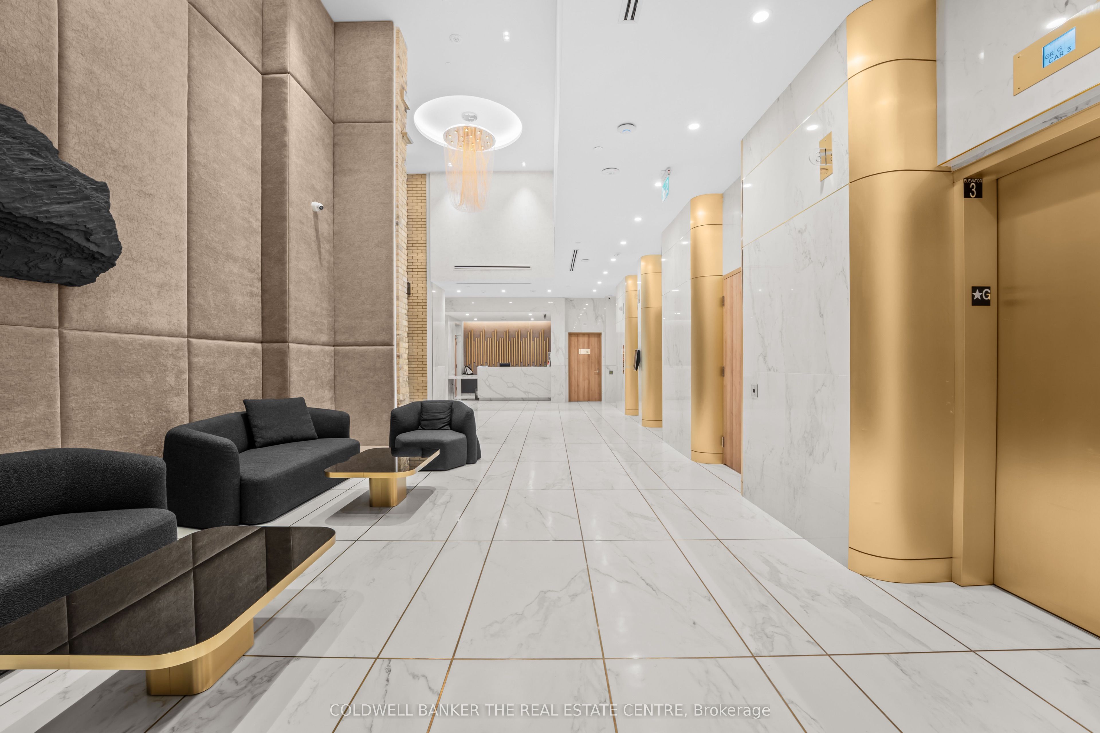 634 Church Street 3905, Toronto, ON M4Y 2G3