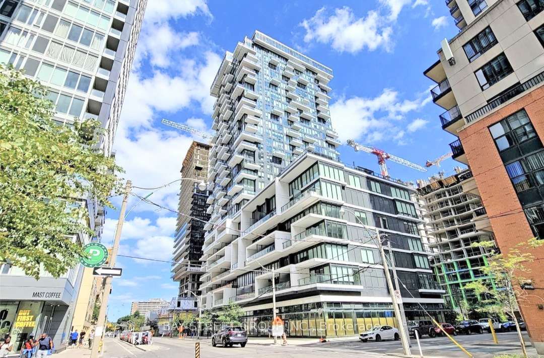 77 Shuter Street 1707, Toronto, ON M5B 0B8