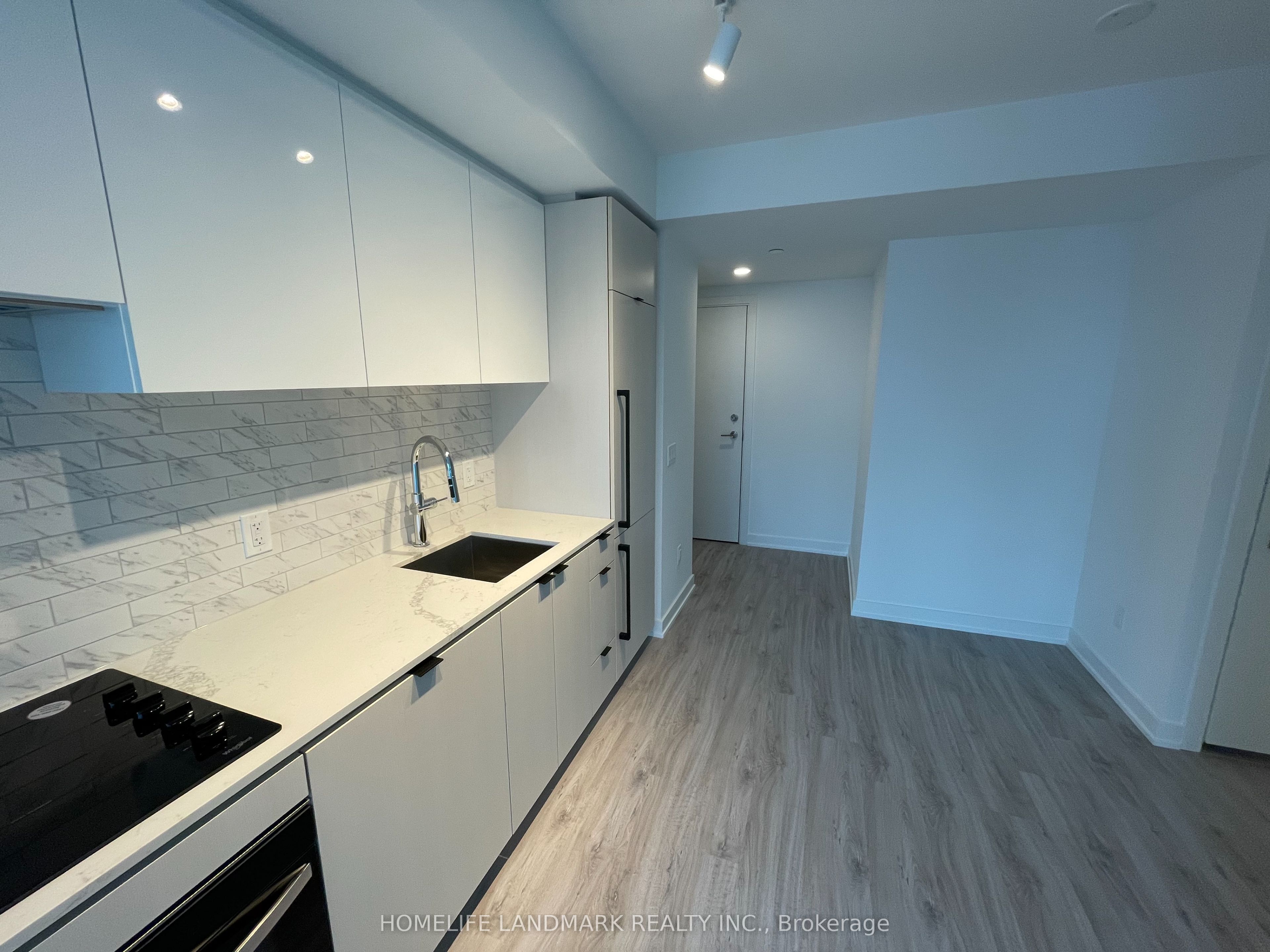 252 Church St Street 2501, Toronto, ON M5B 0E6 photo 5