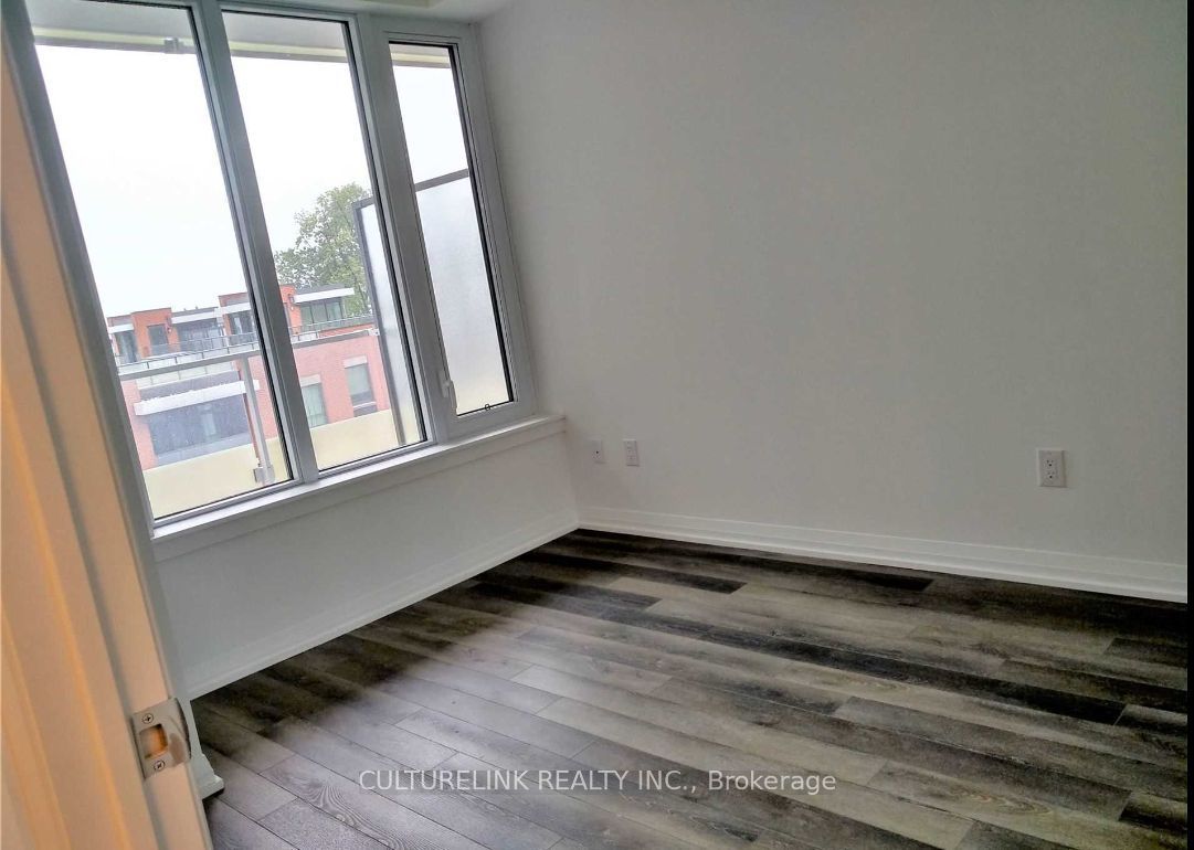 75 Canterbury Place 509, Toronto, ON M2N 0L2 photo 3