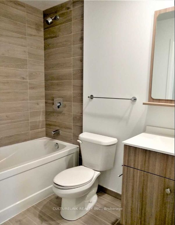 75 Canterbury Place 509, Toronto, ON M2N 0L2 photo 4