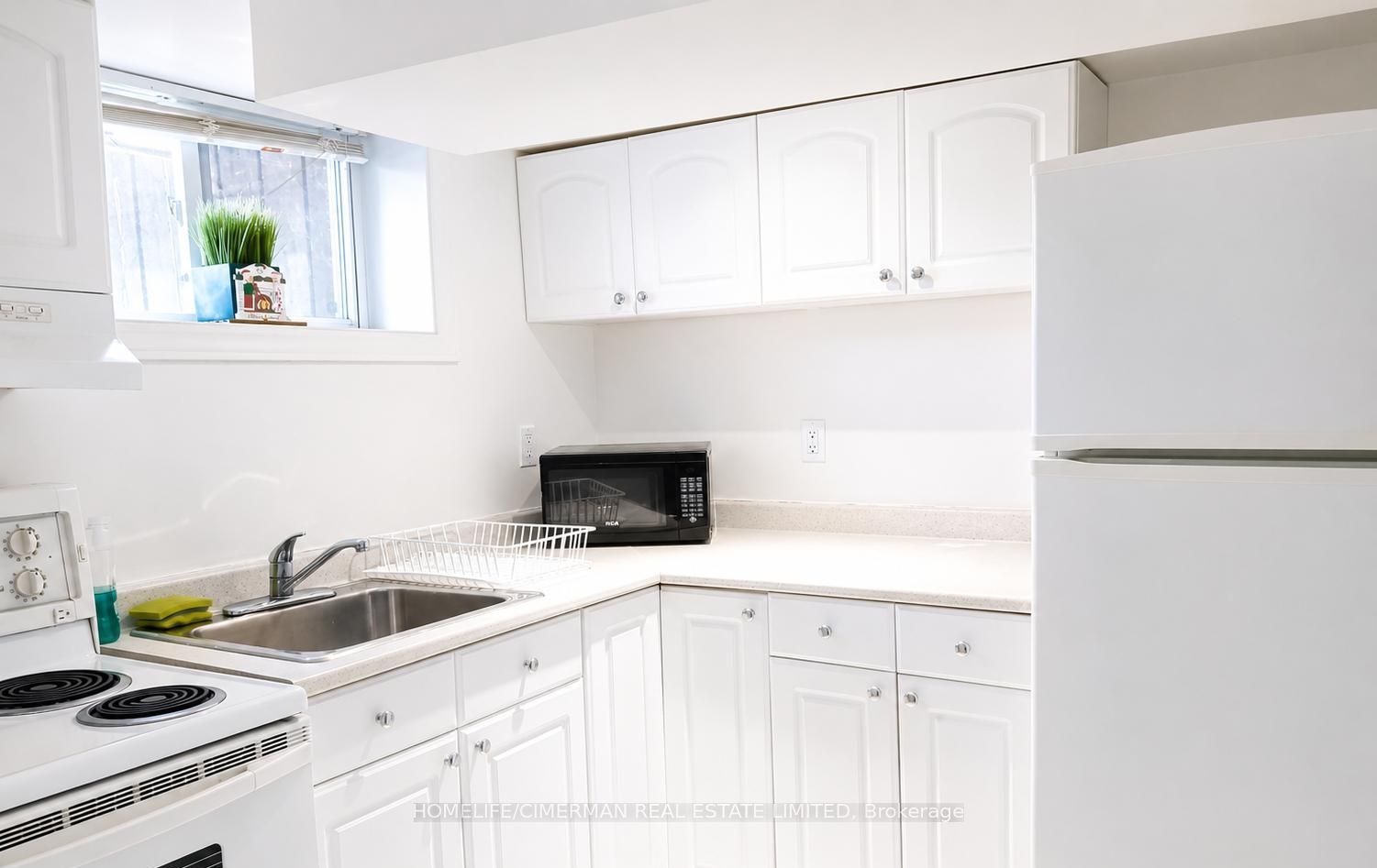 114 Connaught Avenue Bsmt, Toronto, ON M2M 1H2 photo 3